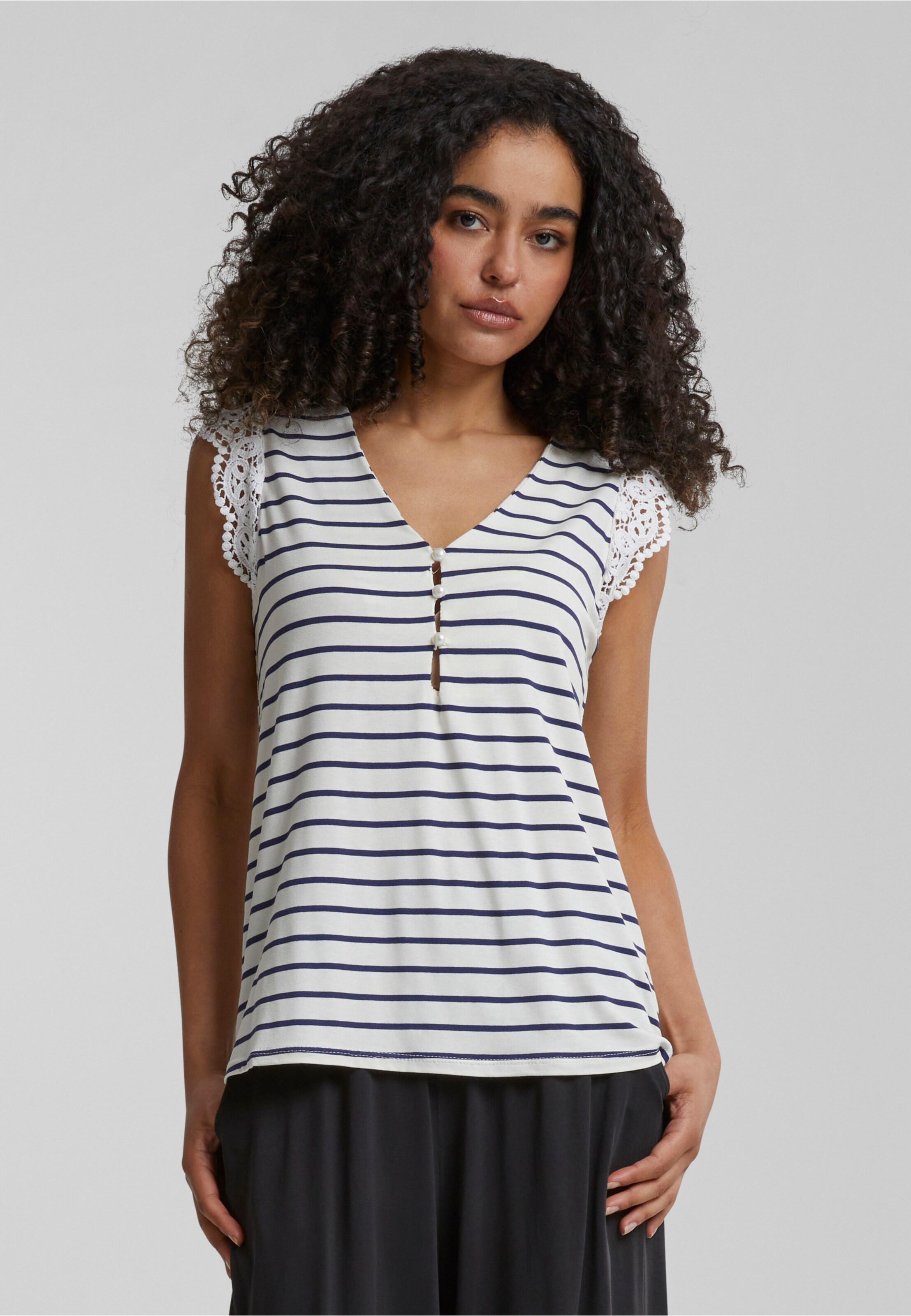 Cloud5ive Damen Viskose Top mit Spitzen-Details u. Knöpfen