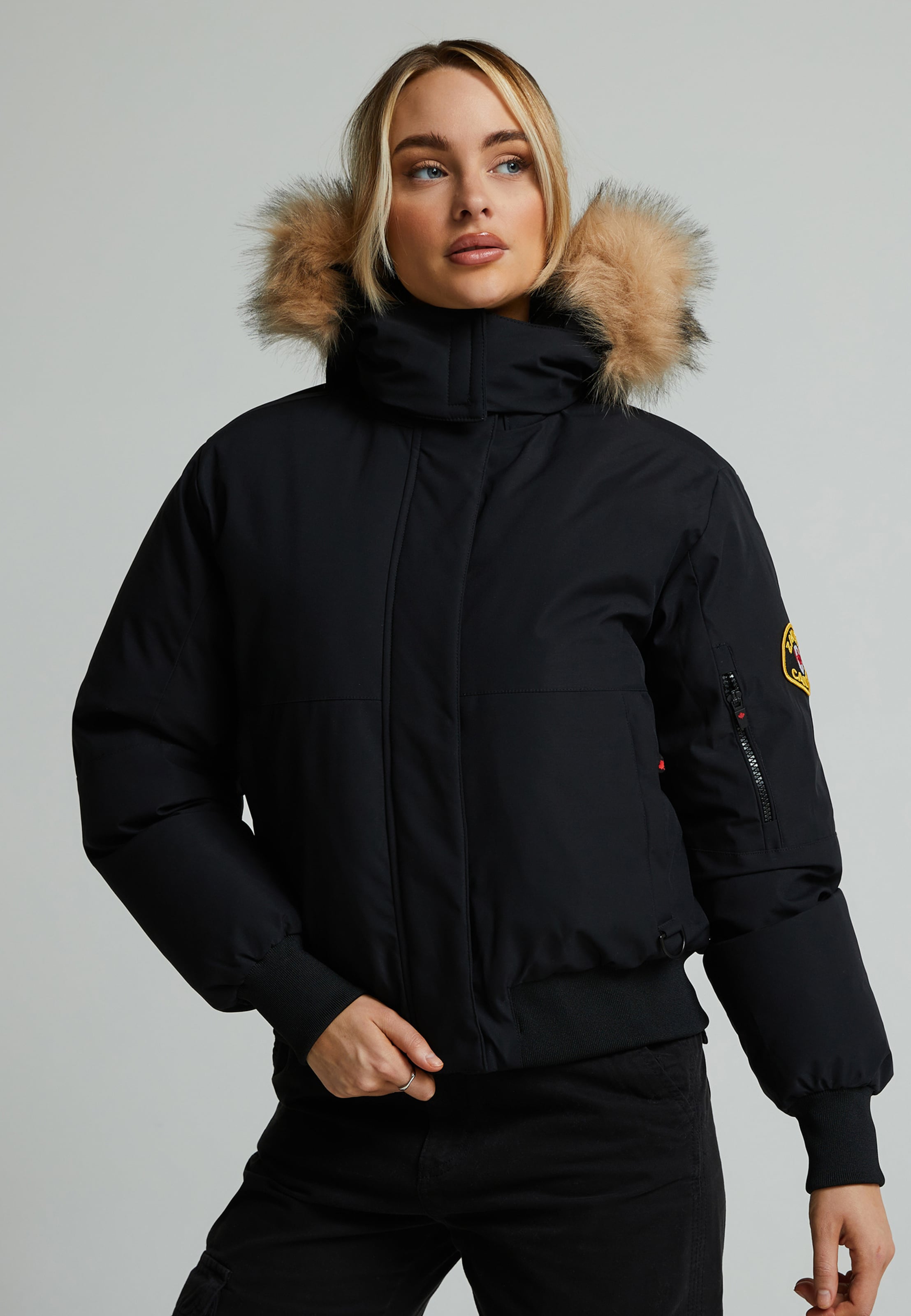 Zavetti Canada W OLIVIA HOODED BOMBER JACKET