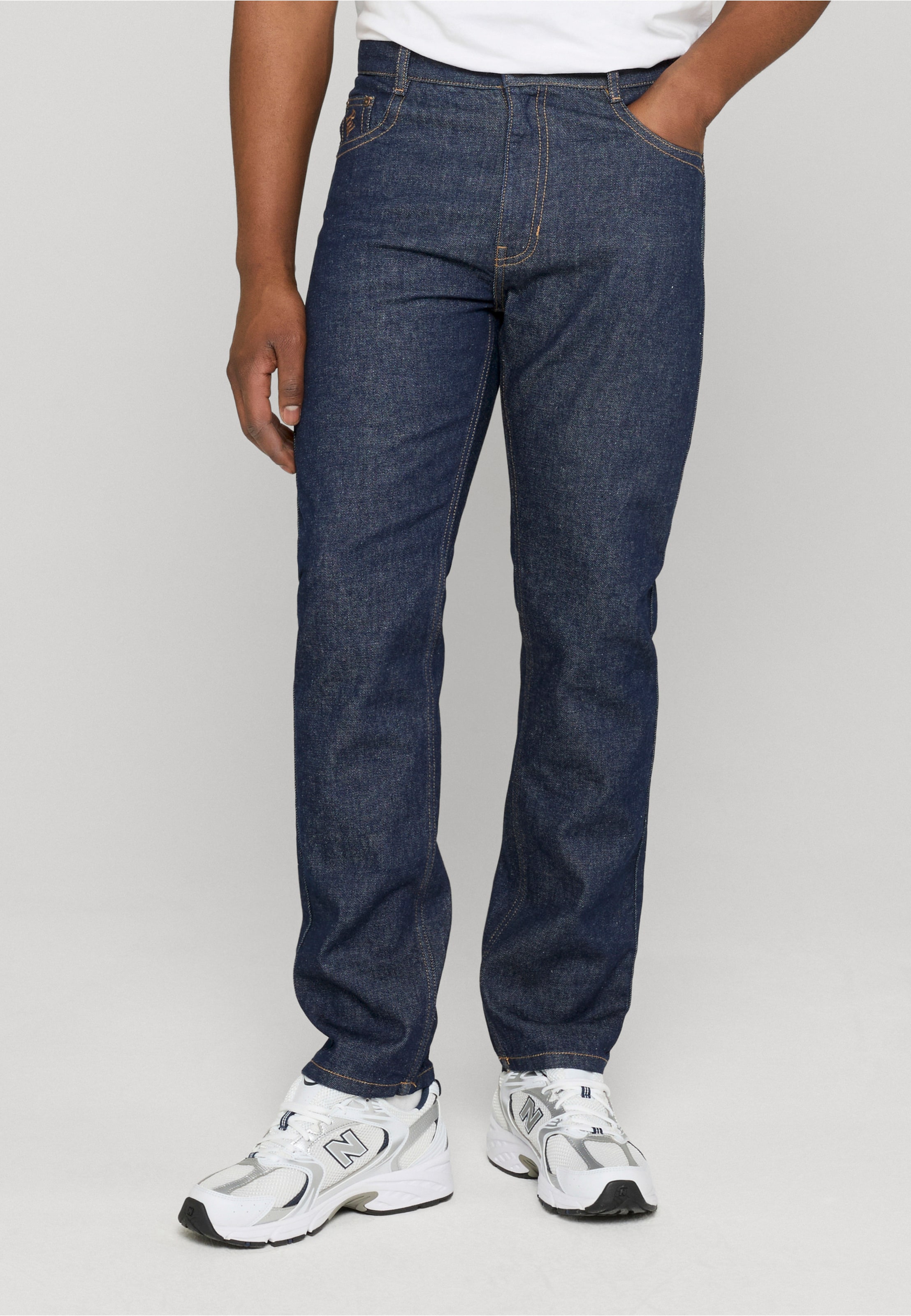 Rocawear TUE Relax Fit Jeans