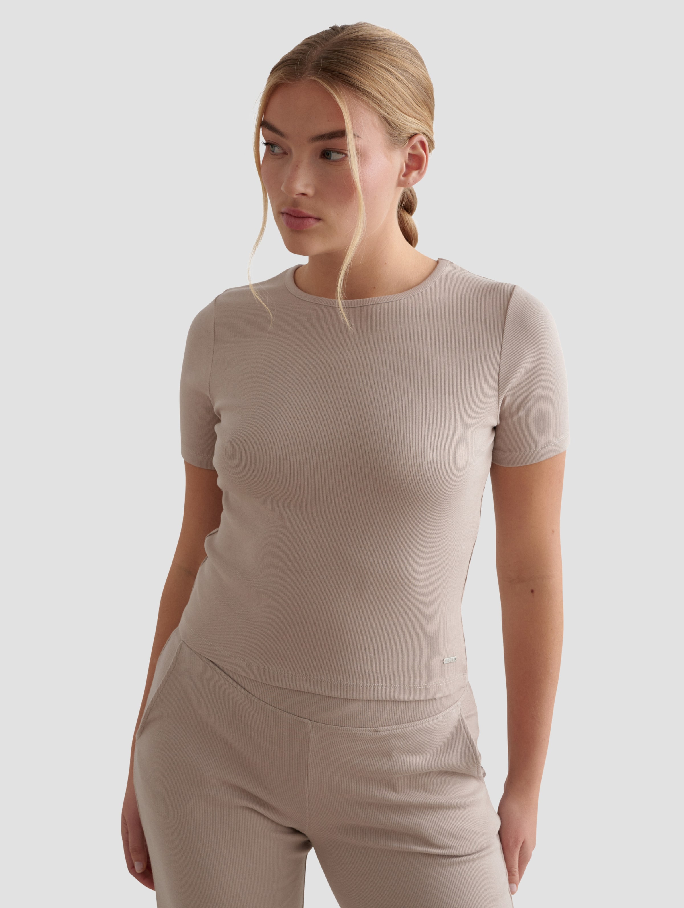 aim'n Ease Ribbed Short Sleeve T-Shirt
