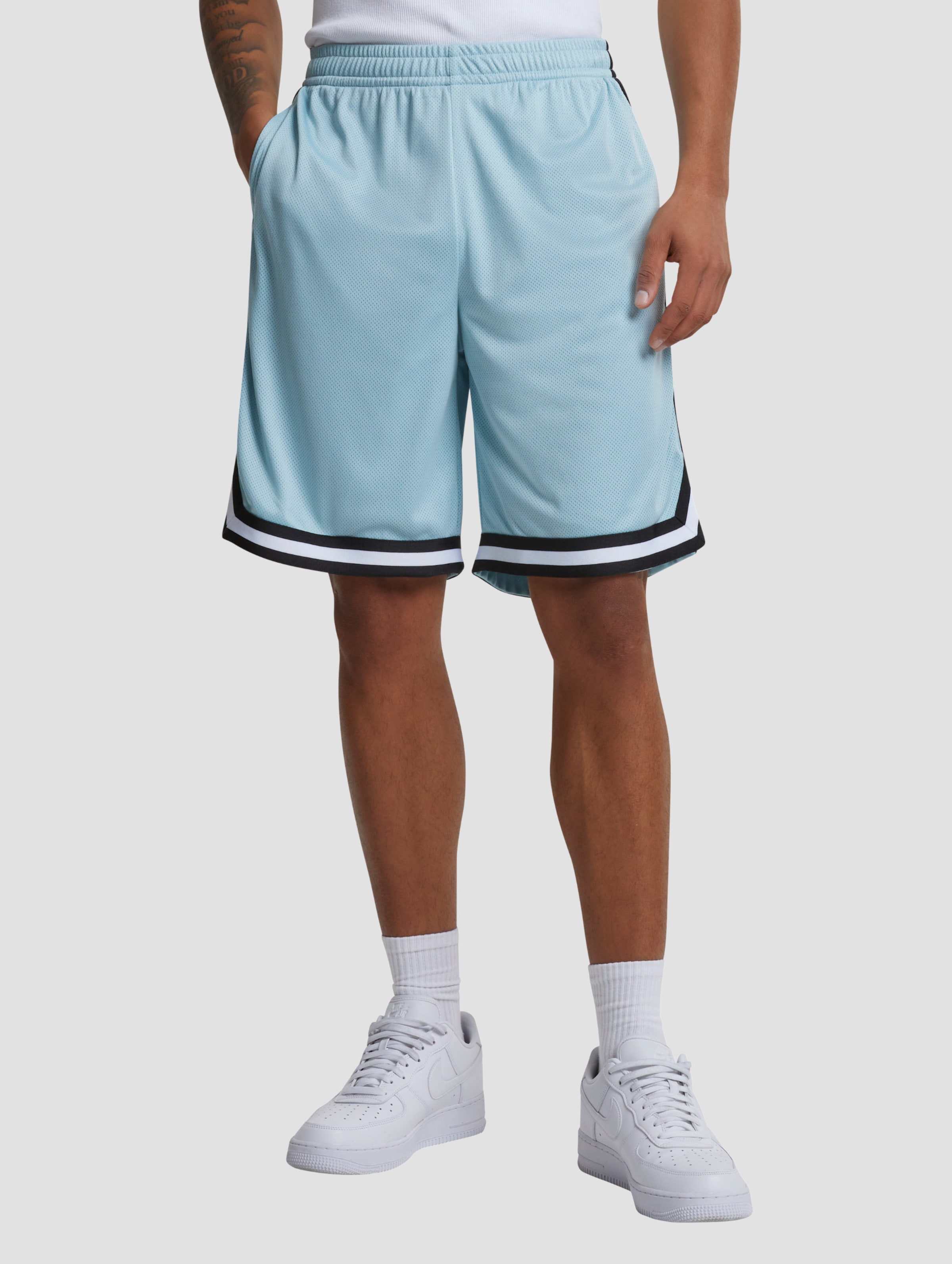 Urban Classics Stripes Mesh Short