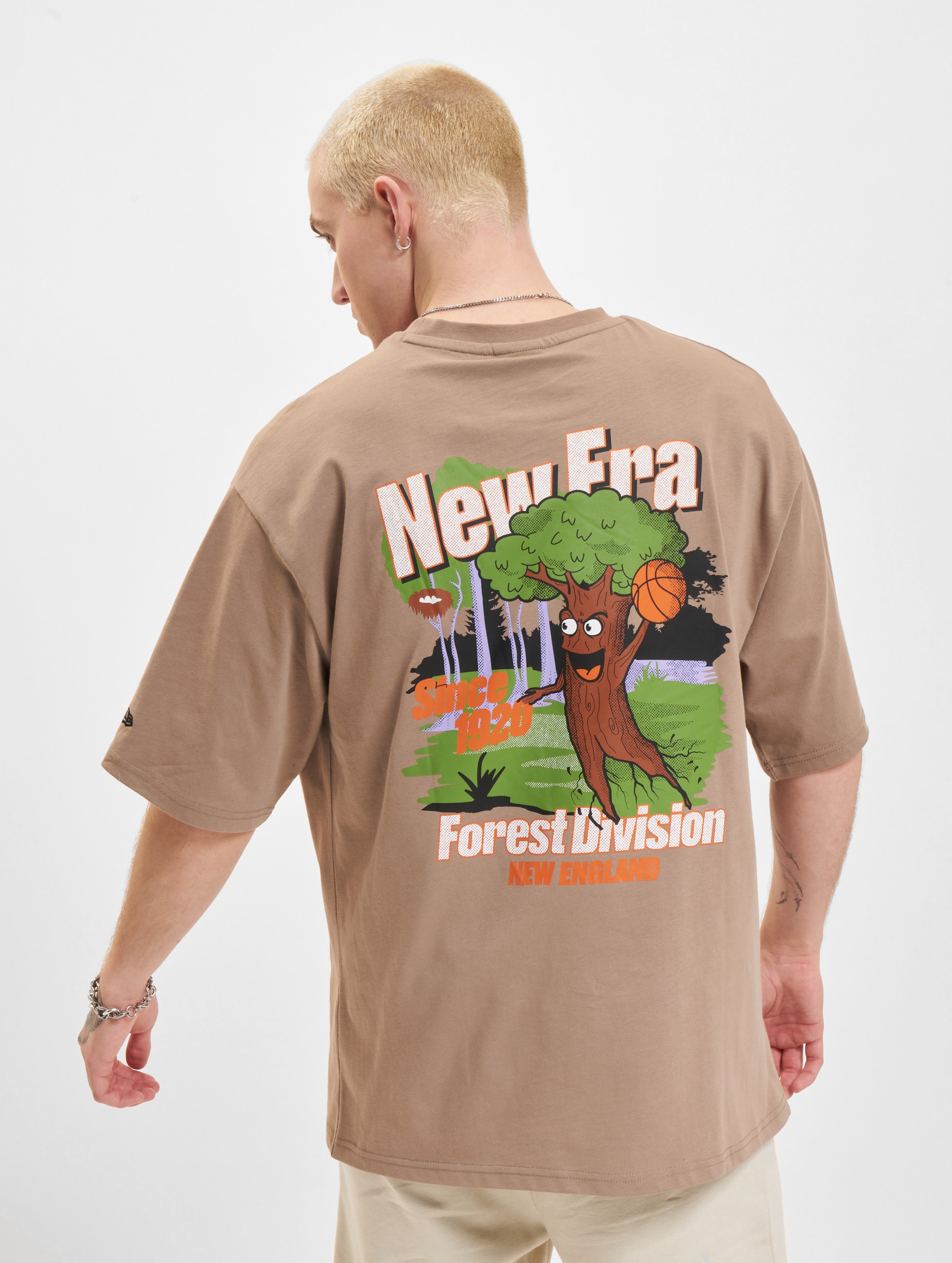 New Era Character Graphic Oversized T-Shirt
