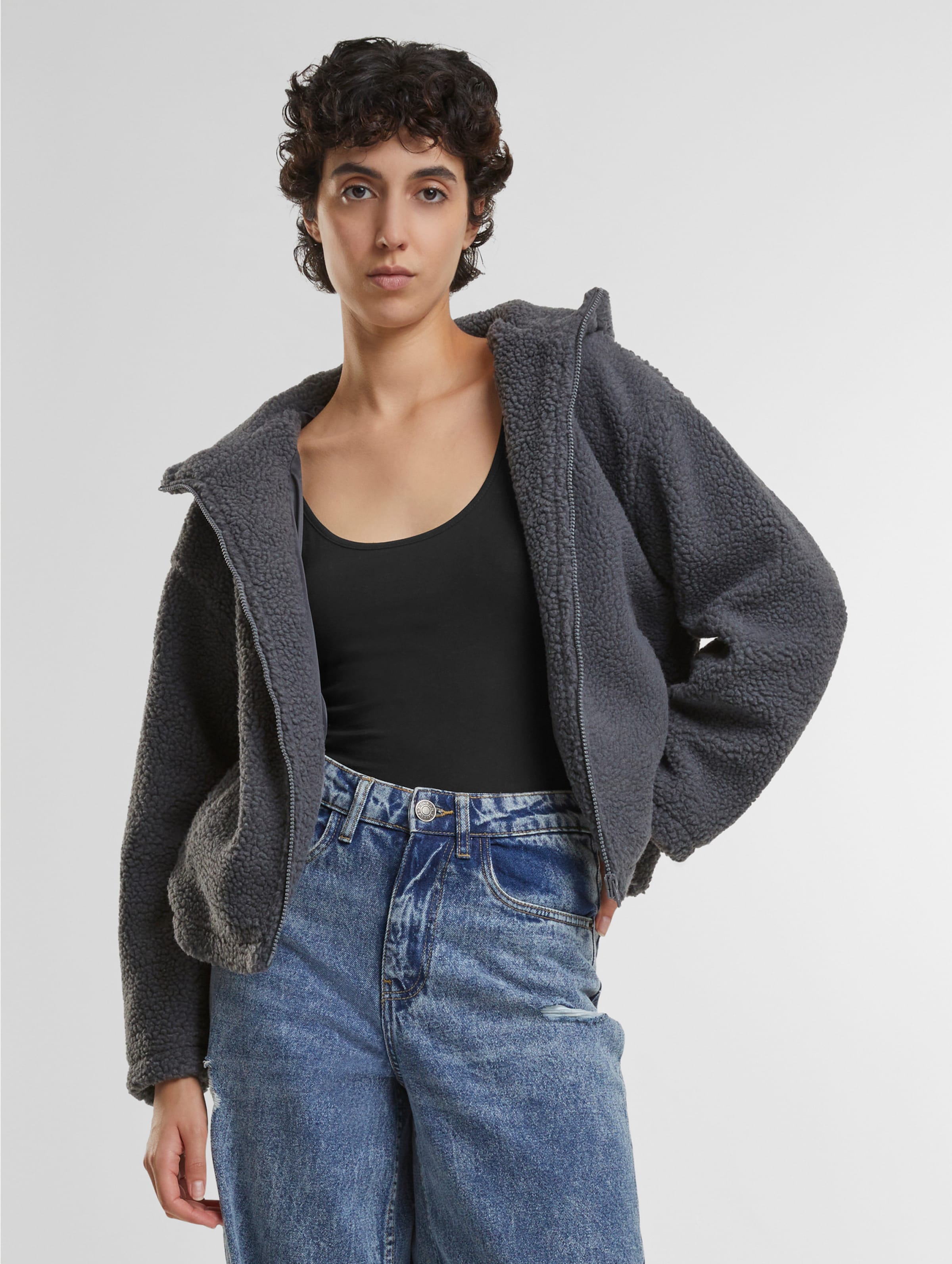 Urban Classics Ladies Short Hooded Sherpa Übergangsjacke