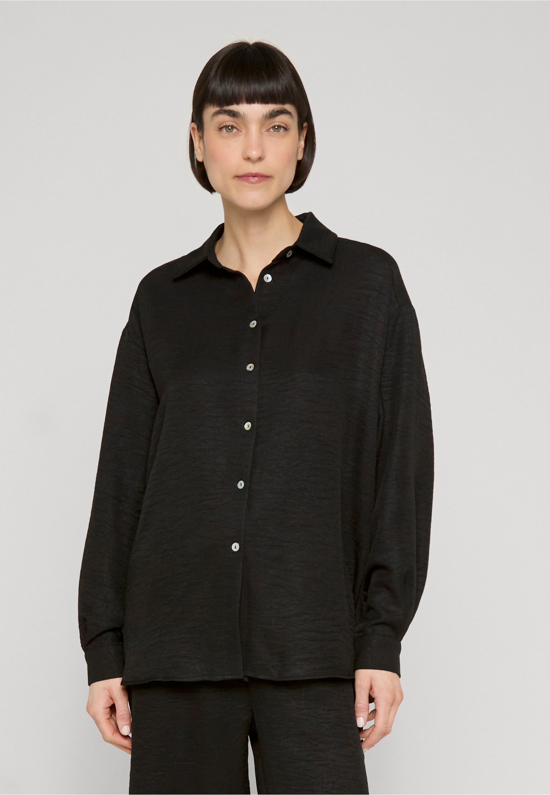 Estelou Light Shirt