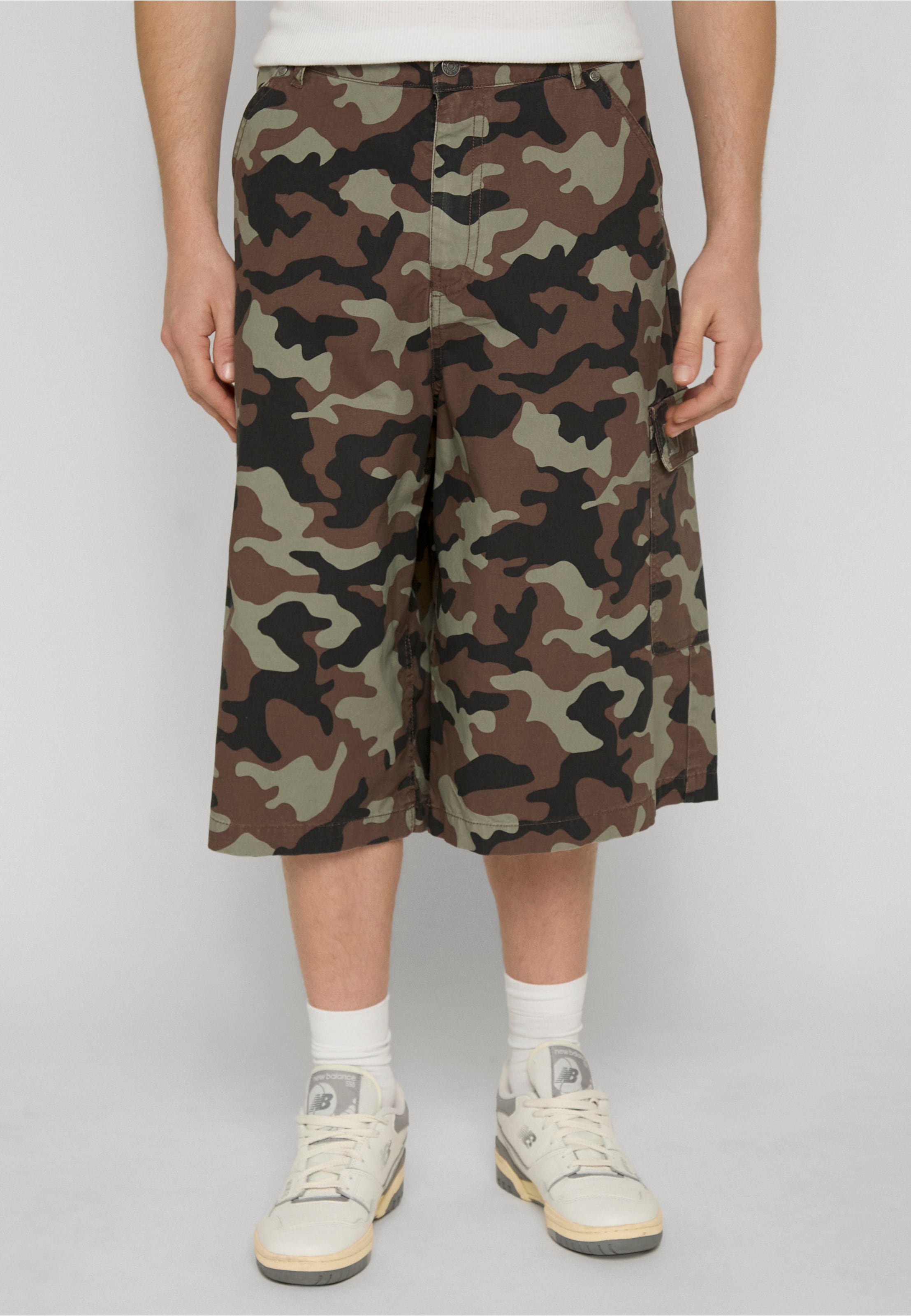 Karl Kani OG Camo Baggy Cargo Short