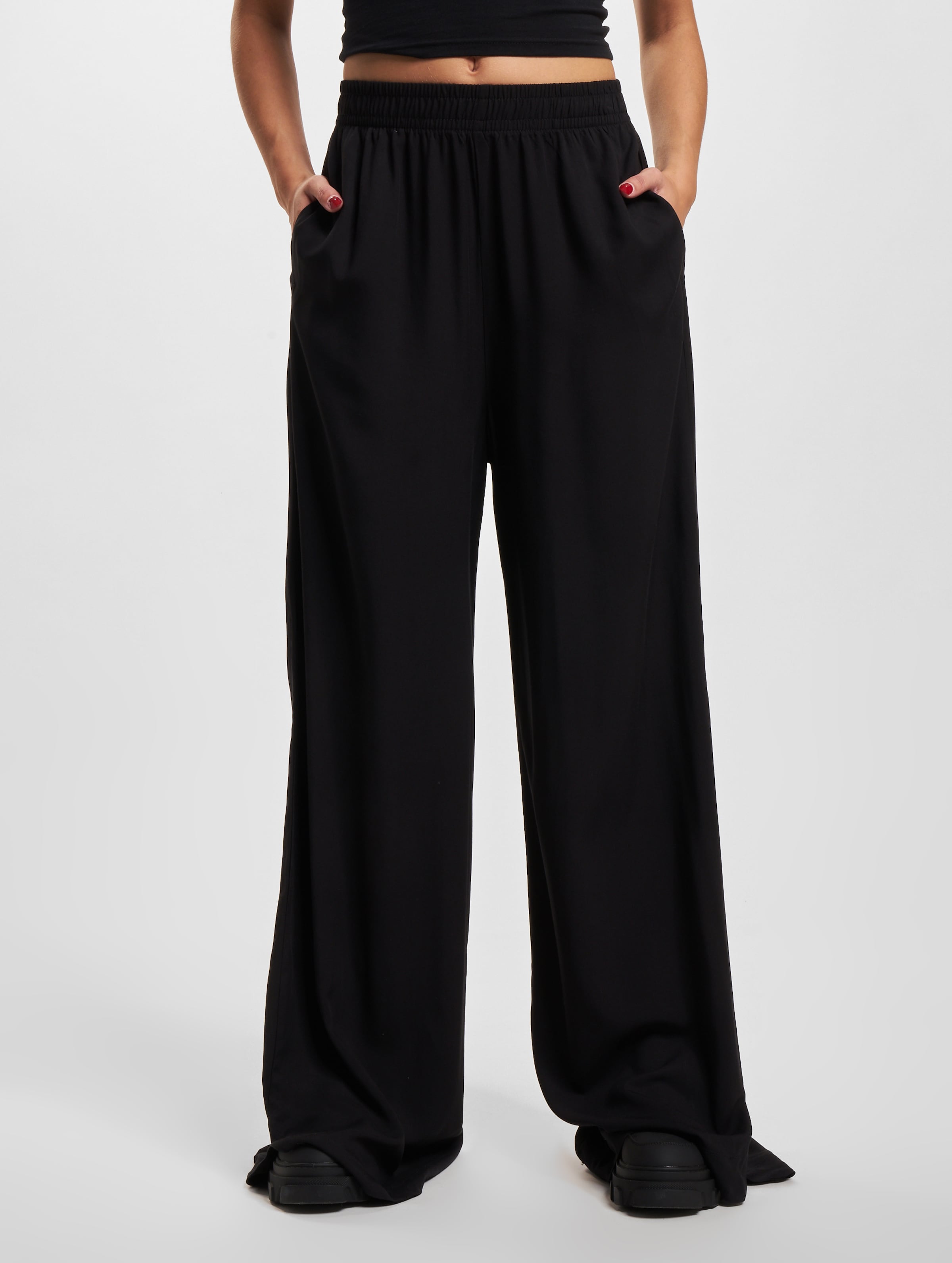 Urban Classics Ladies Wide Leg Viscose Pants