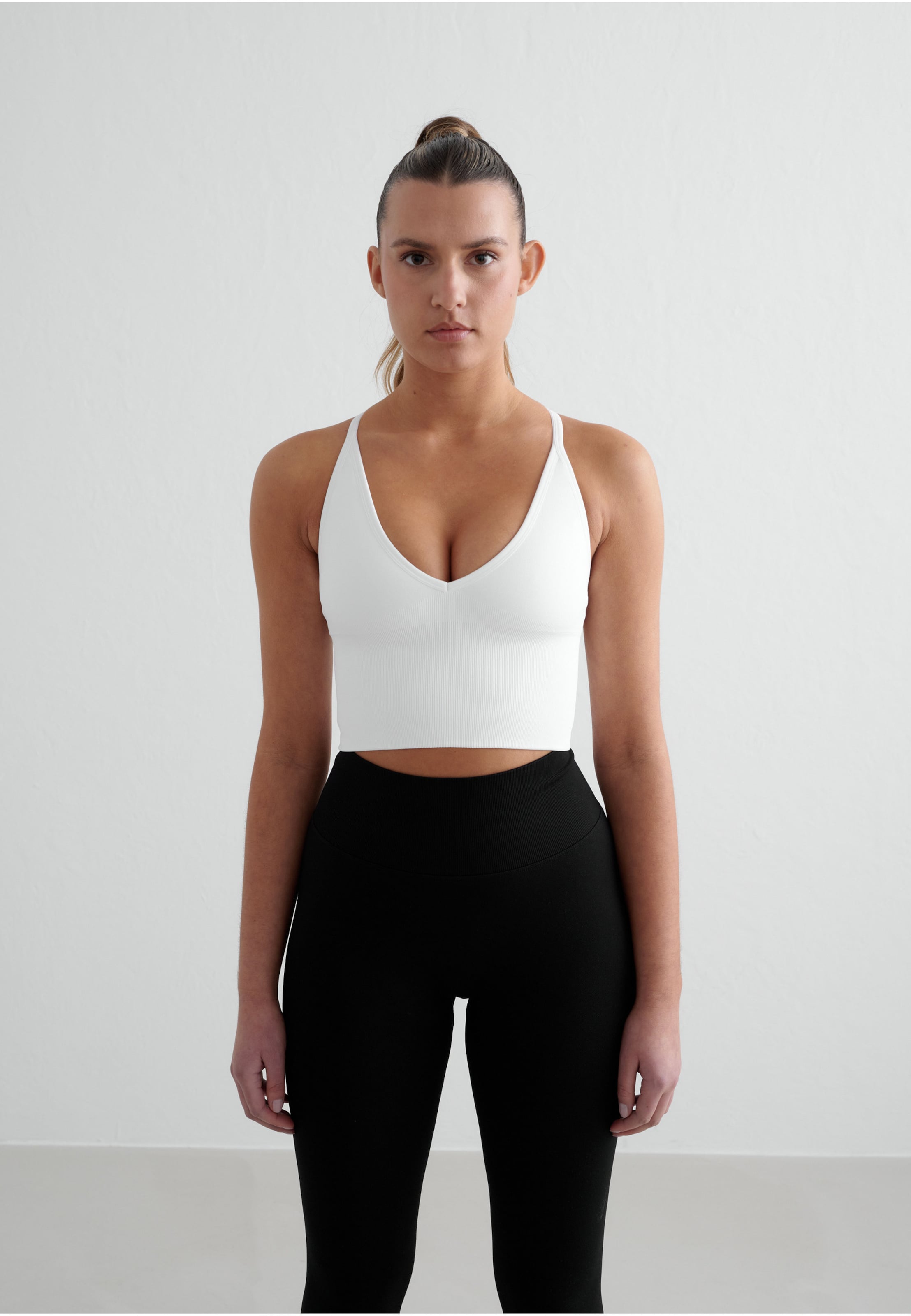 aimn Shape Seamless Cross Back Bralette