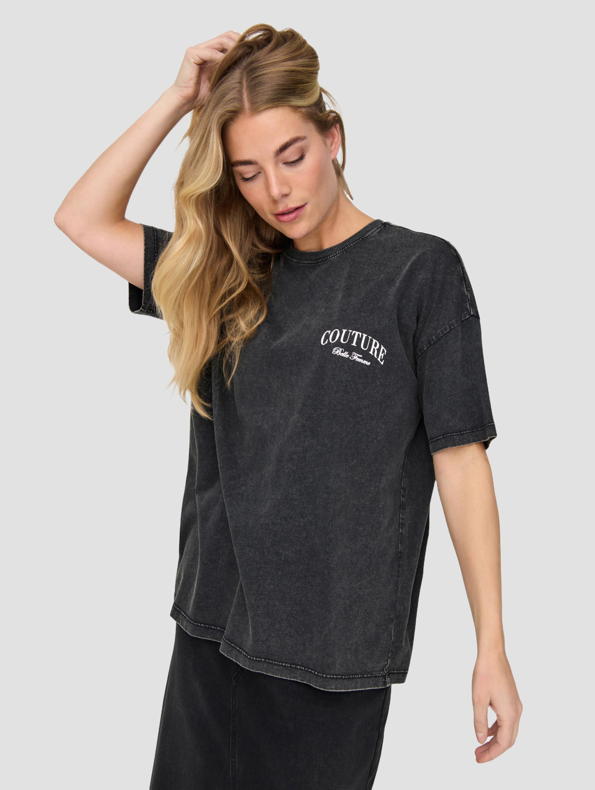 Only Tohida Life O-Neck Top