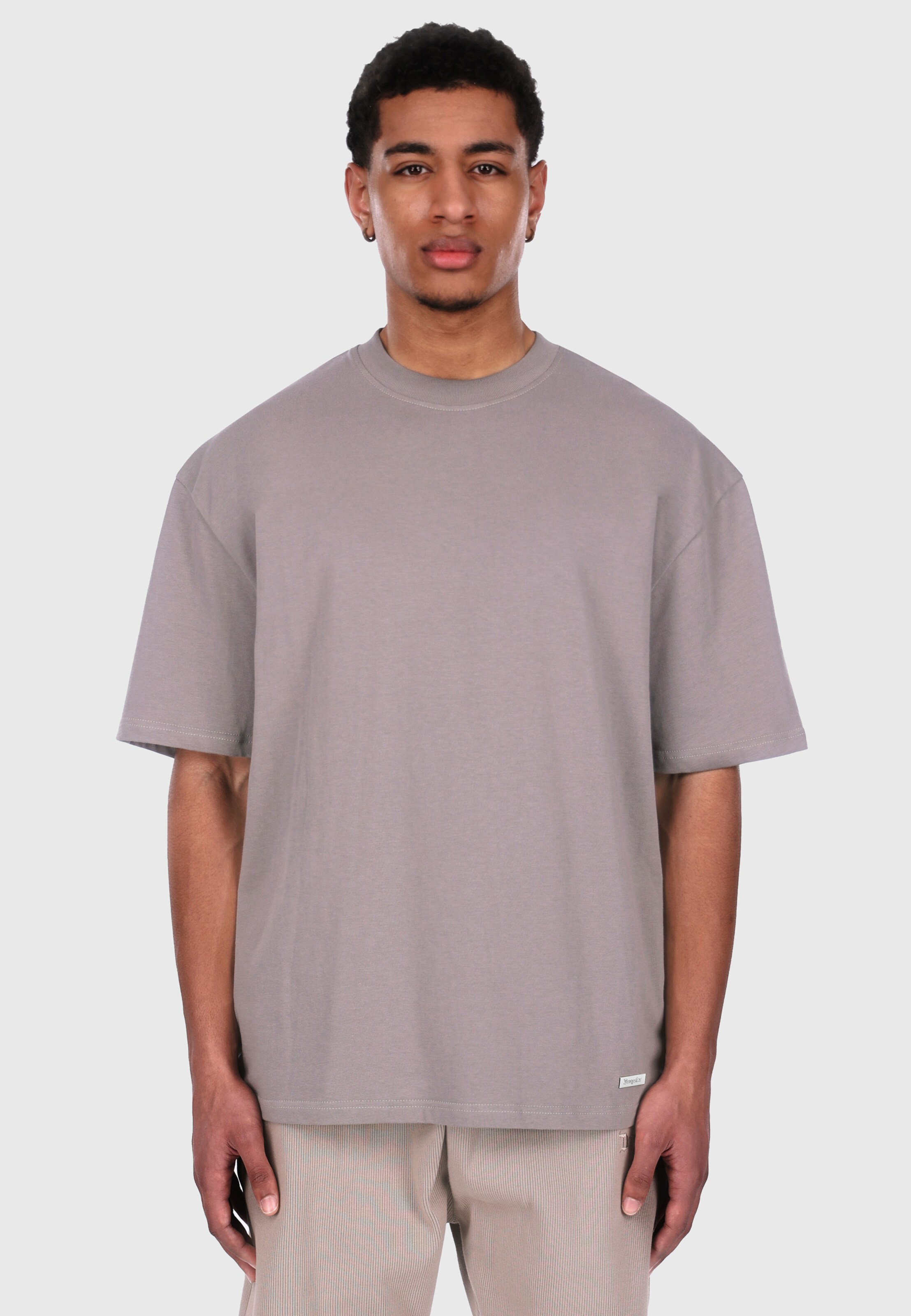 Dropsize HEAVY OVERSIZE METAL PATCH T-SHIRT
