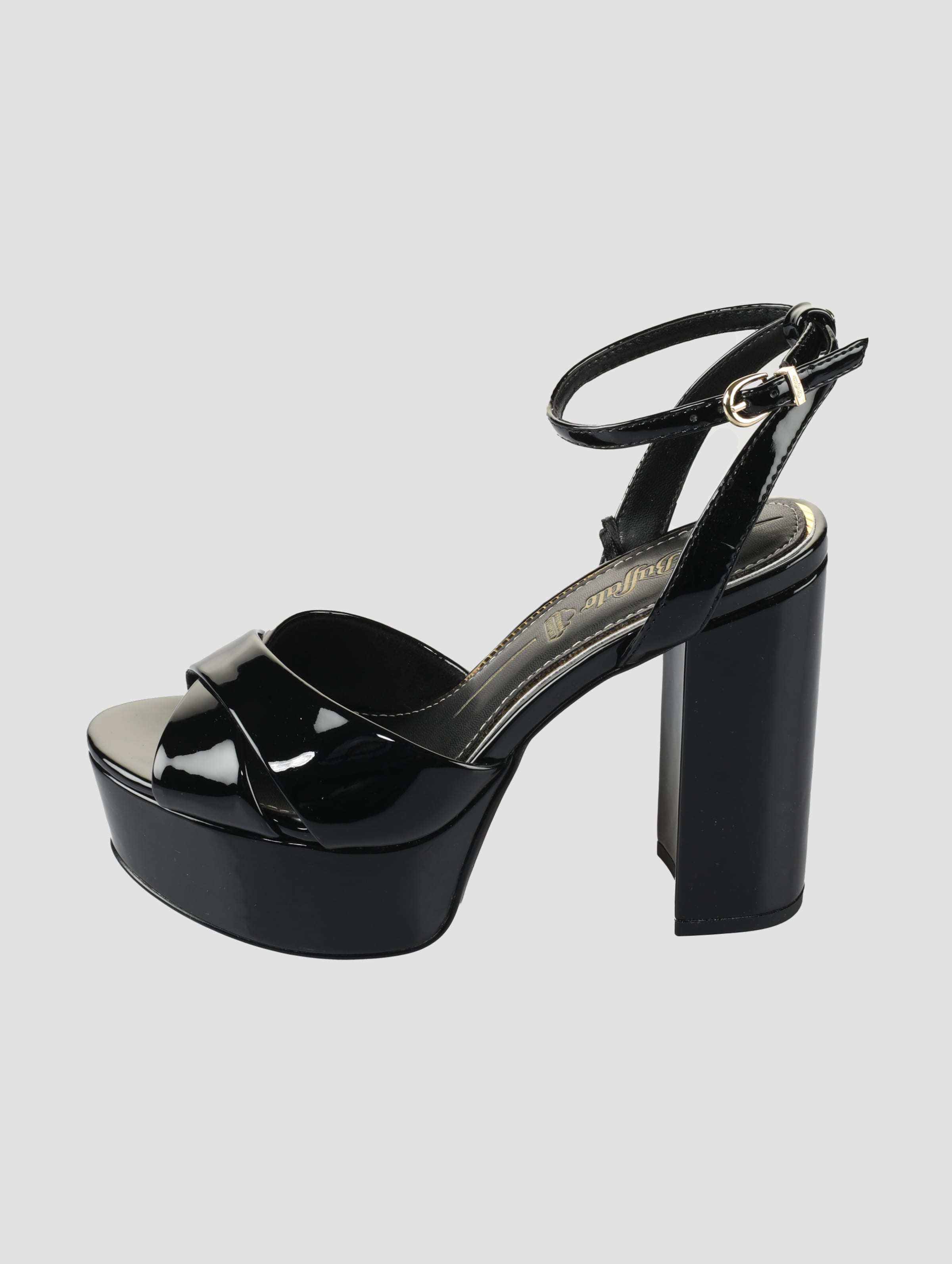 Buffalo Jessie Cross Sneaker