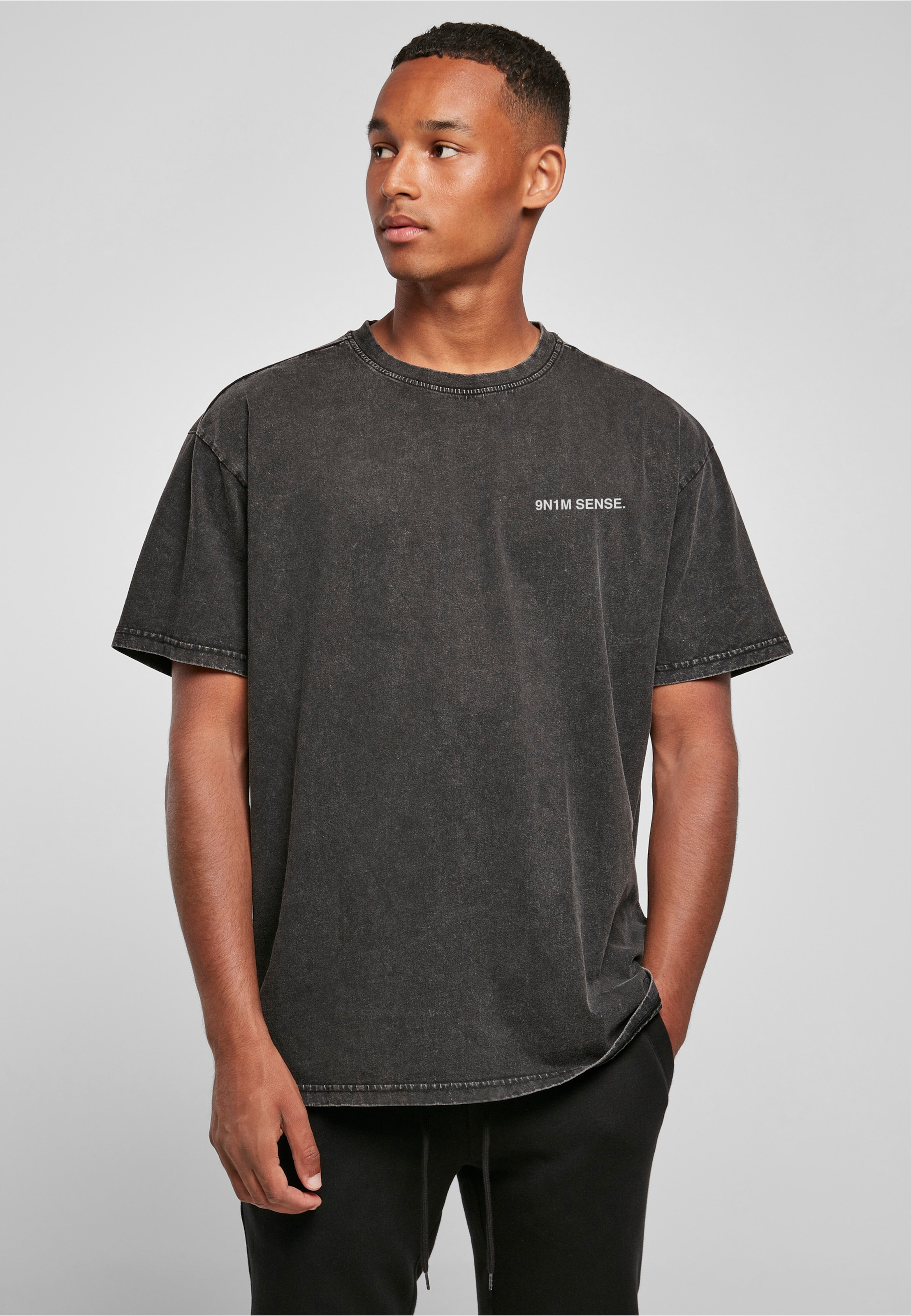 9N1M SENSE Tee Washed Race Flags