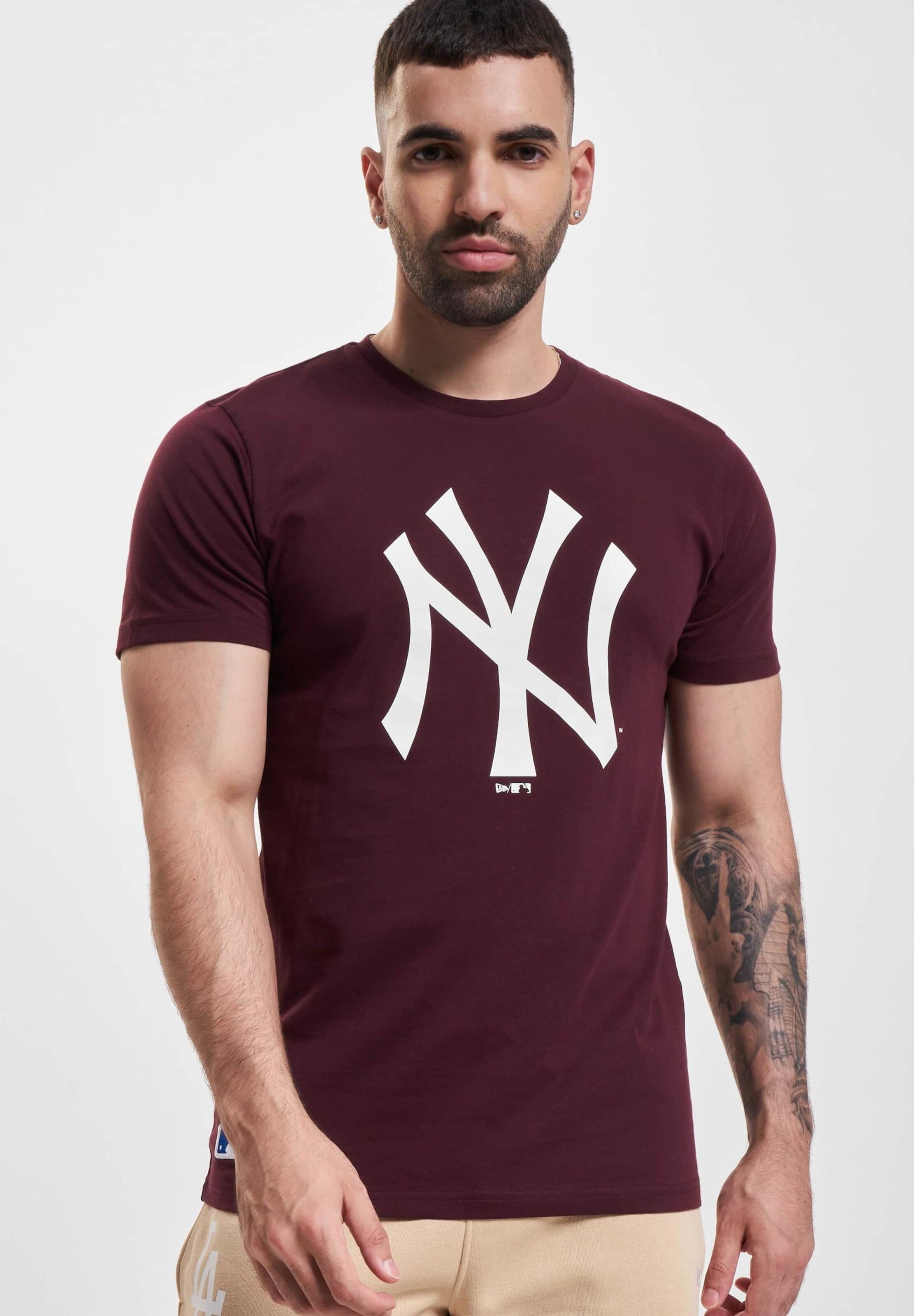 New Era MLB Team Logo T-Shirt NY Yankees