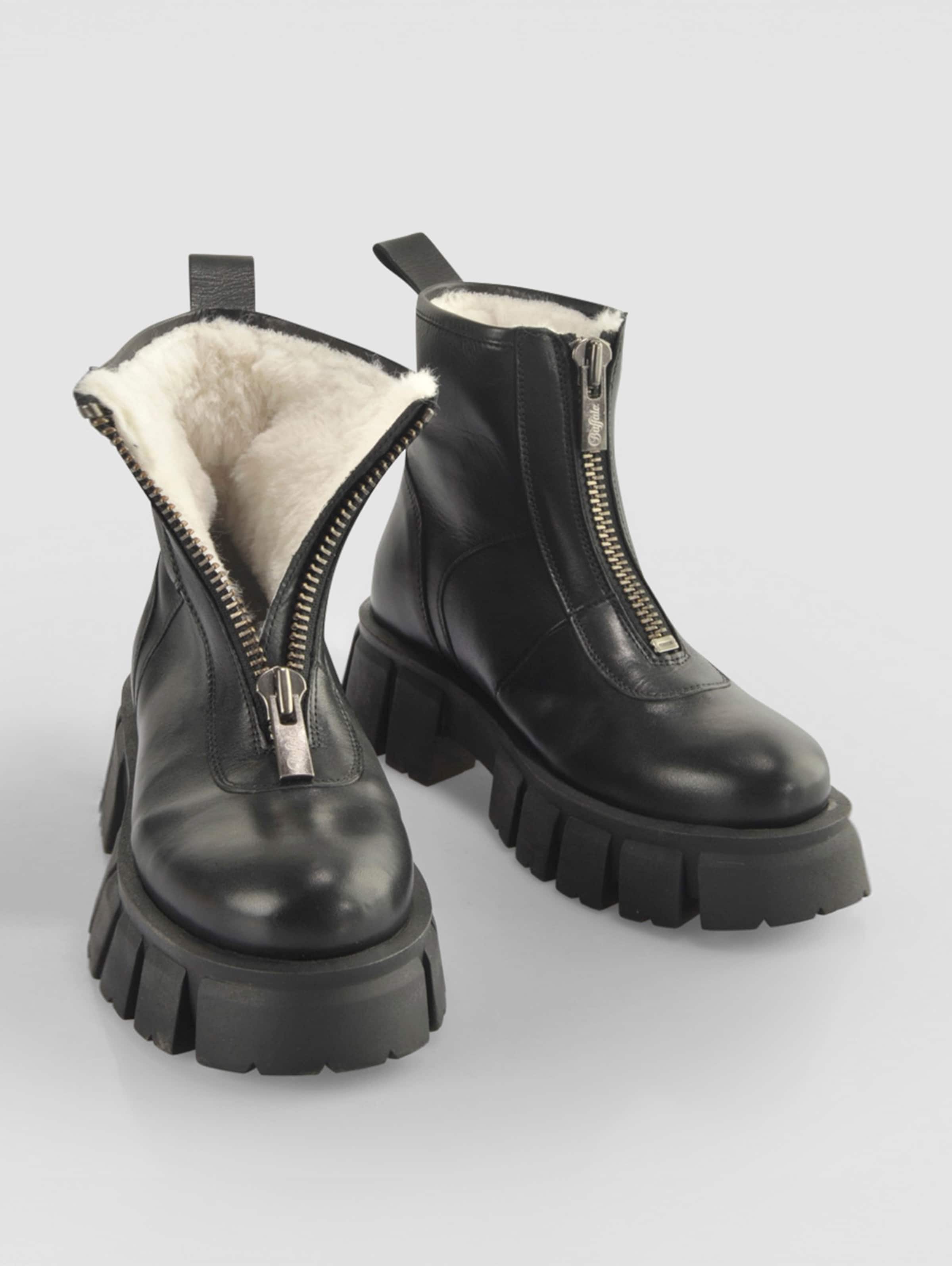 Buffalo Escape Frontzip Warm Boots