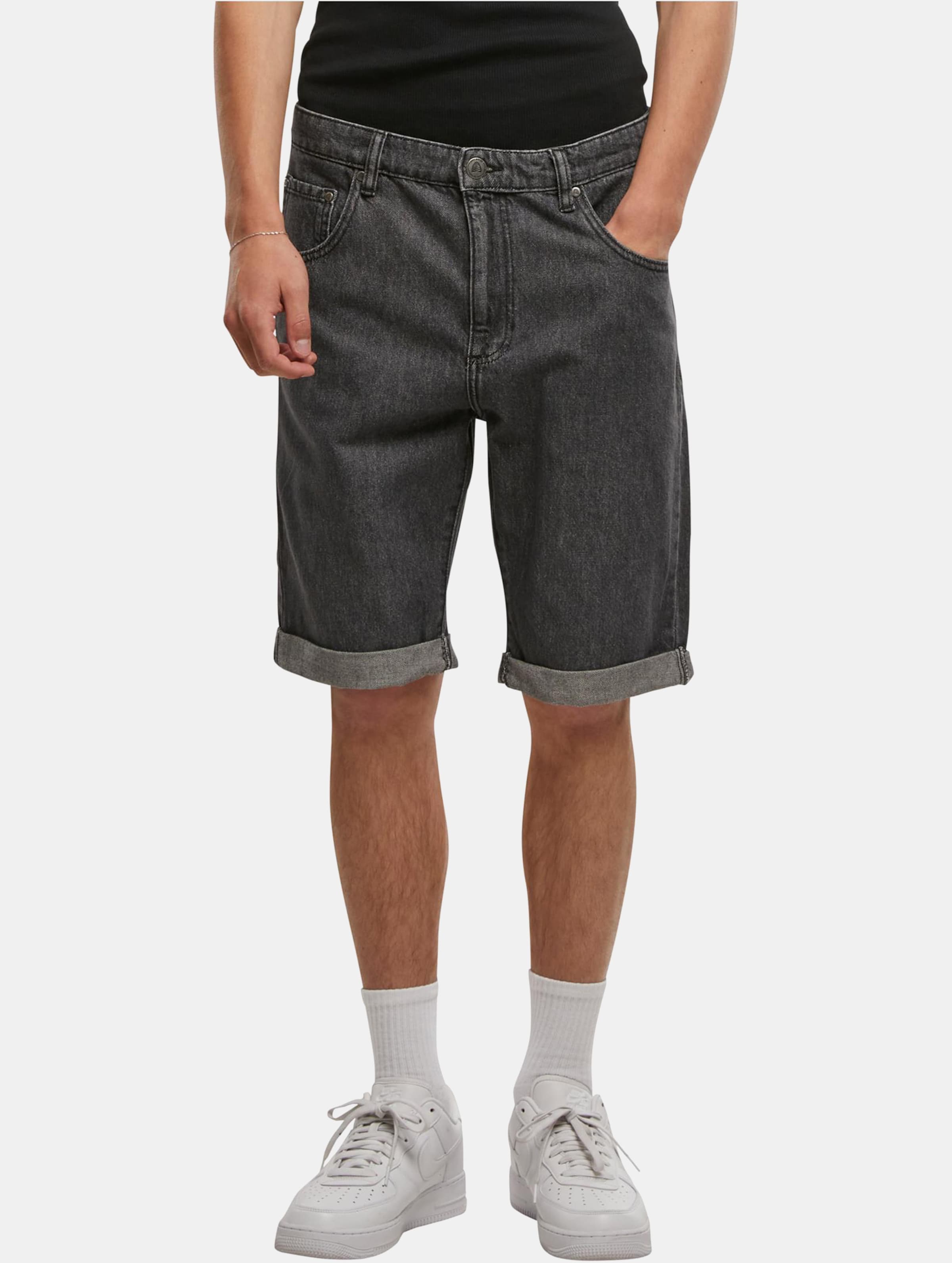 Just Rhyse Sydney Short