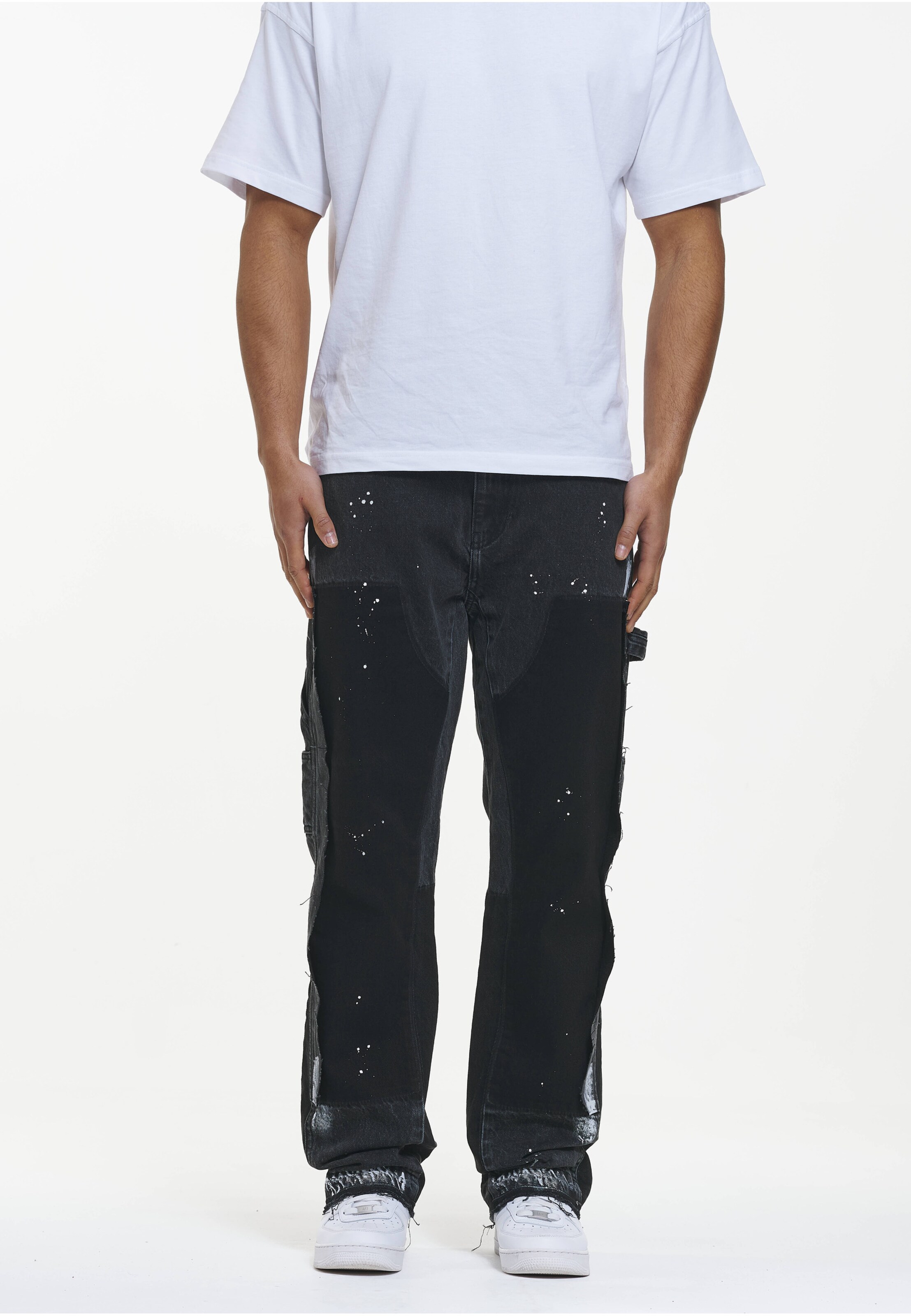 2Y Studios Nardin Carpenter Straight Jeans