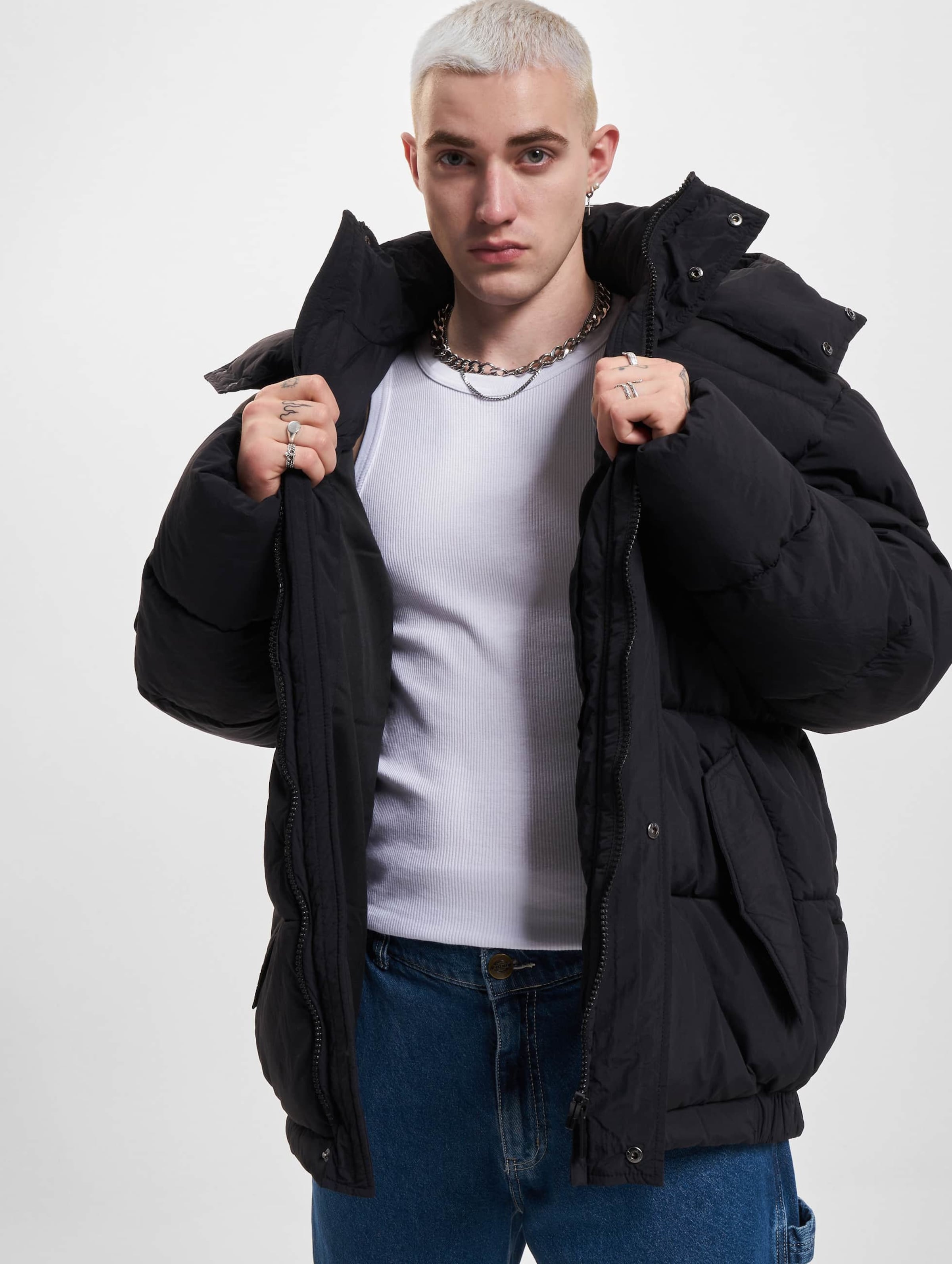 Sean John JM233-019-1 SJ Script Logo Hooded Puffer Jacket