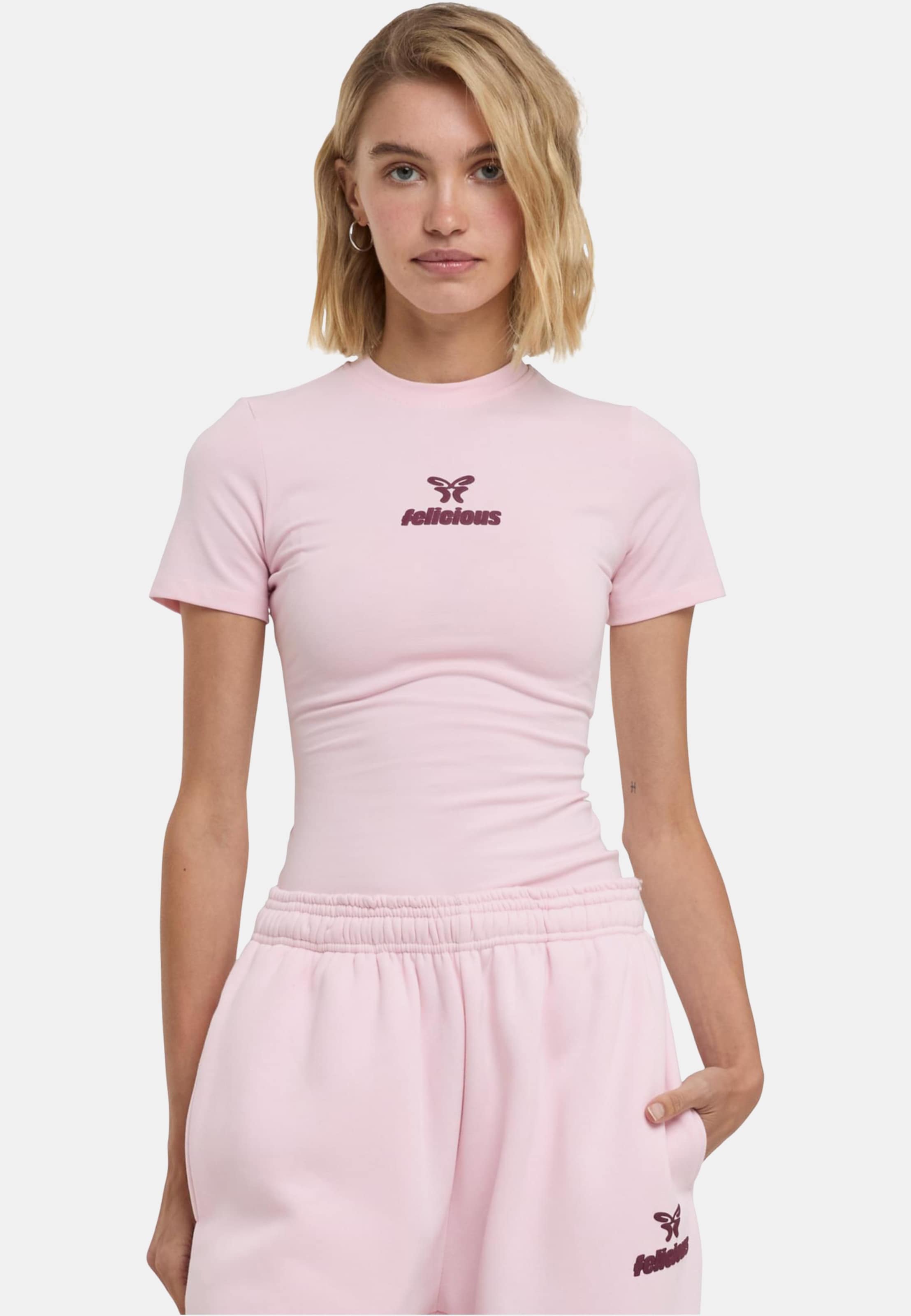 Felicious BASIC Tight Logo T-Shirt