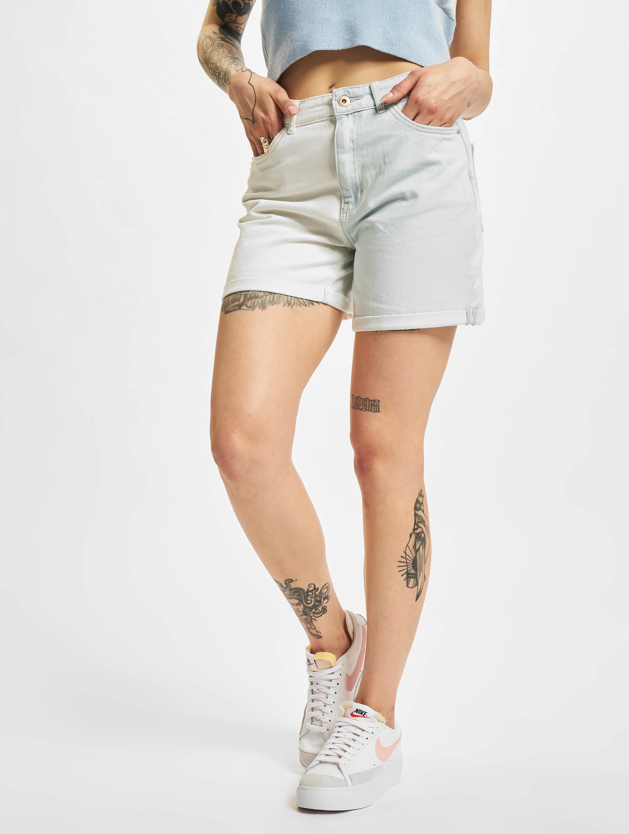 Only Vega Life Two T Short