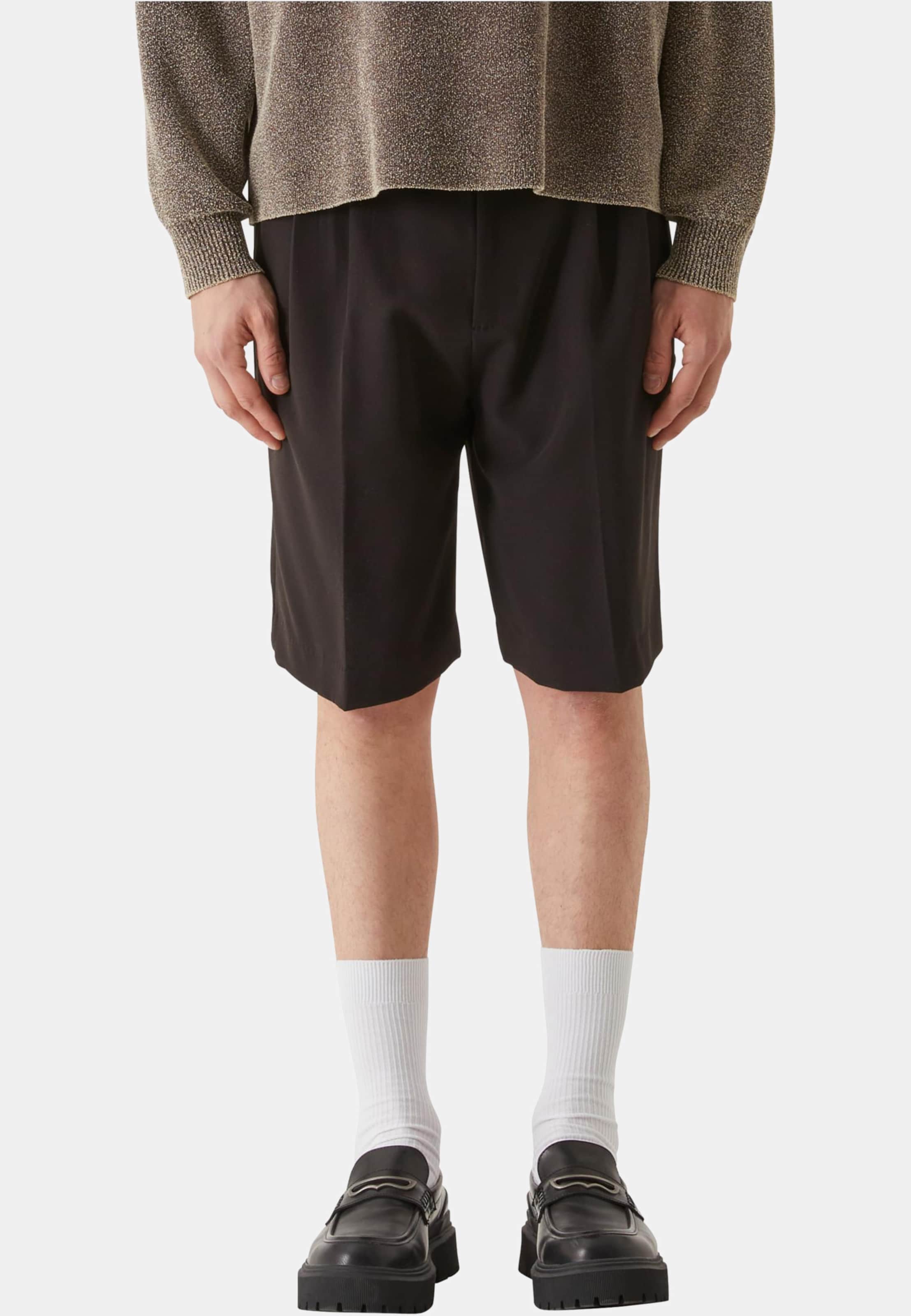 Lost Youth Double Pleated Dressed Short