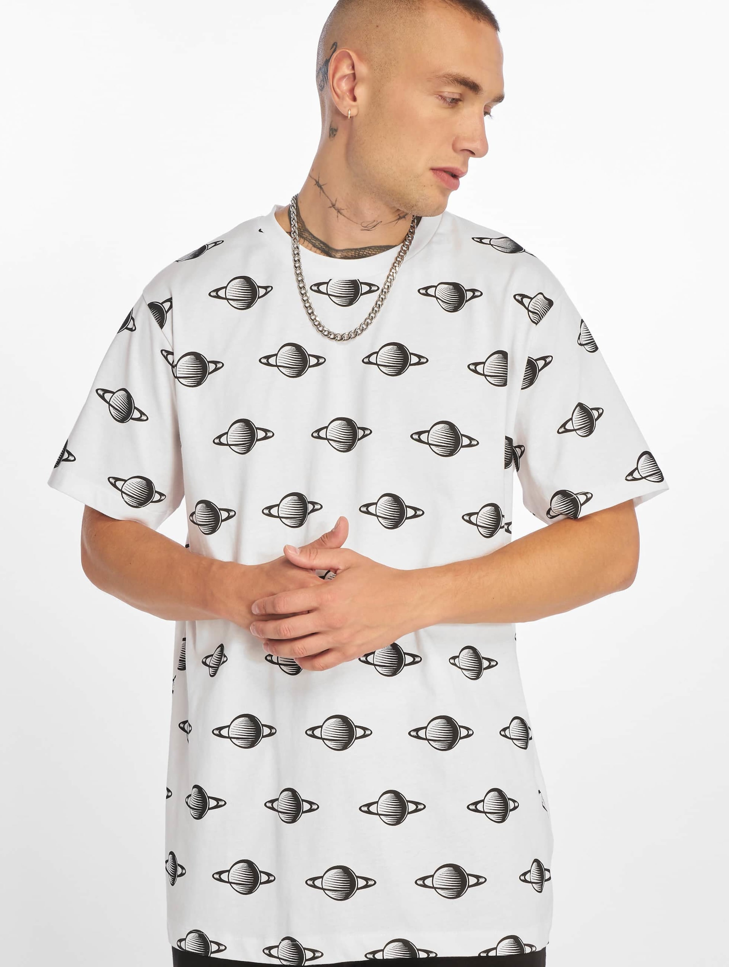 Mister Tee NASA Planet