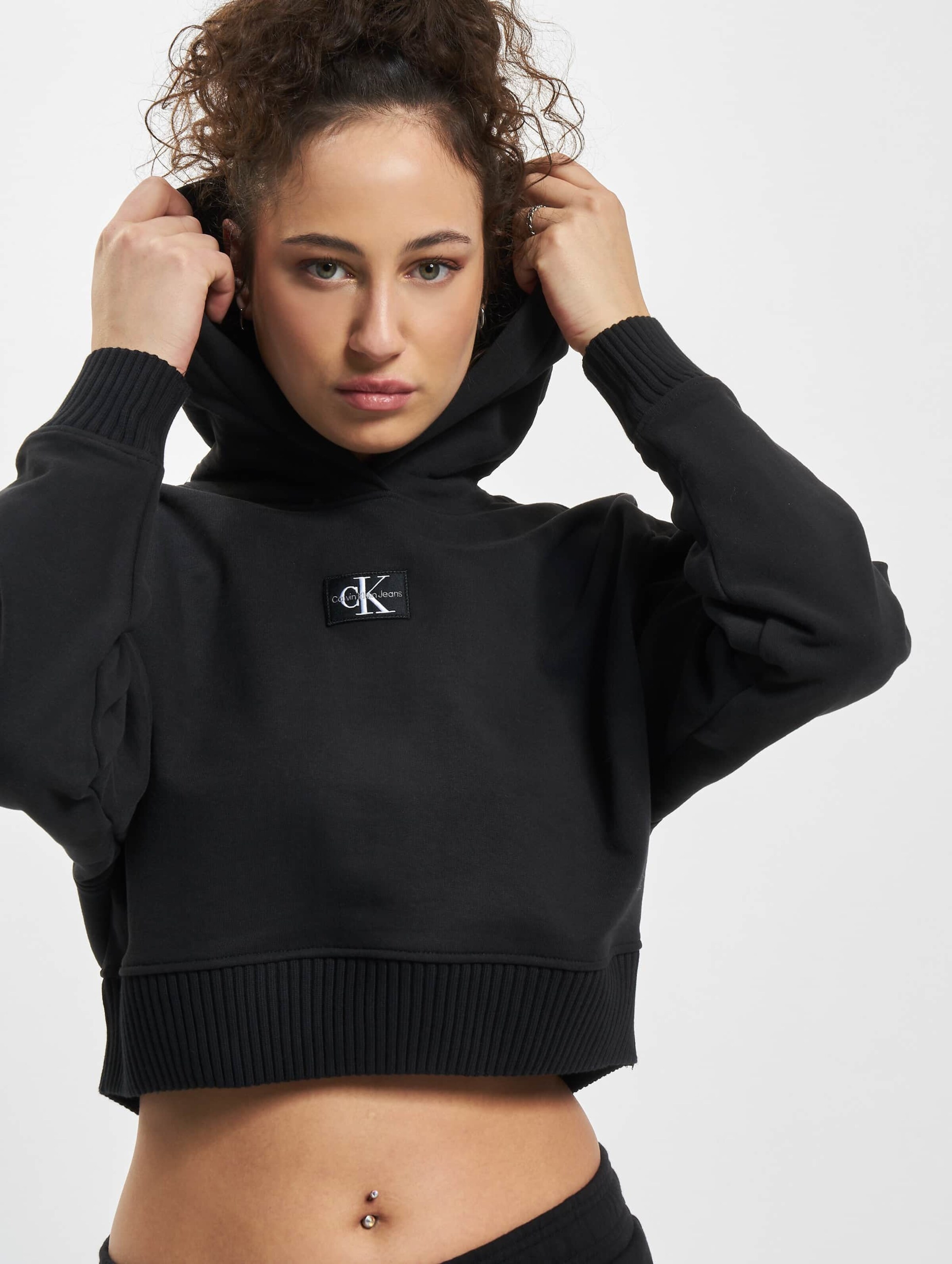 Calvin Klein Jeans Badge Wide Sleeves Crop Hoodie
