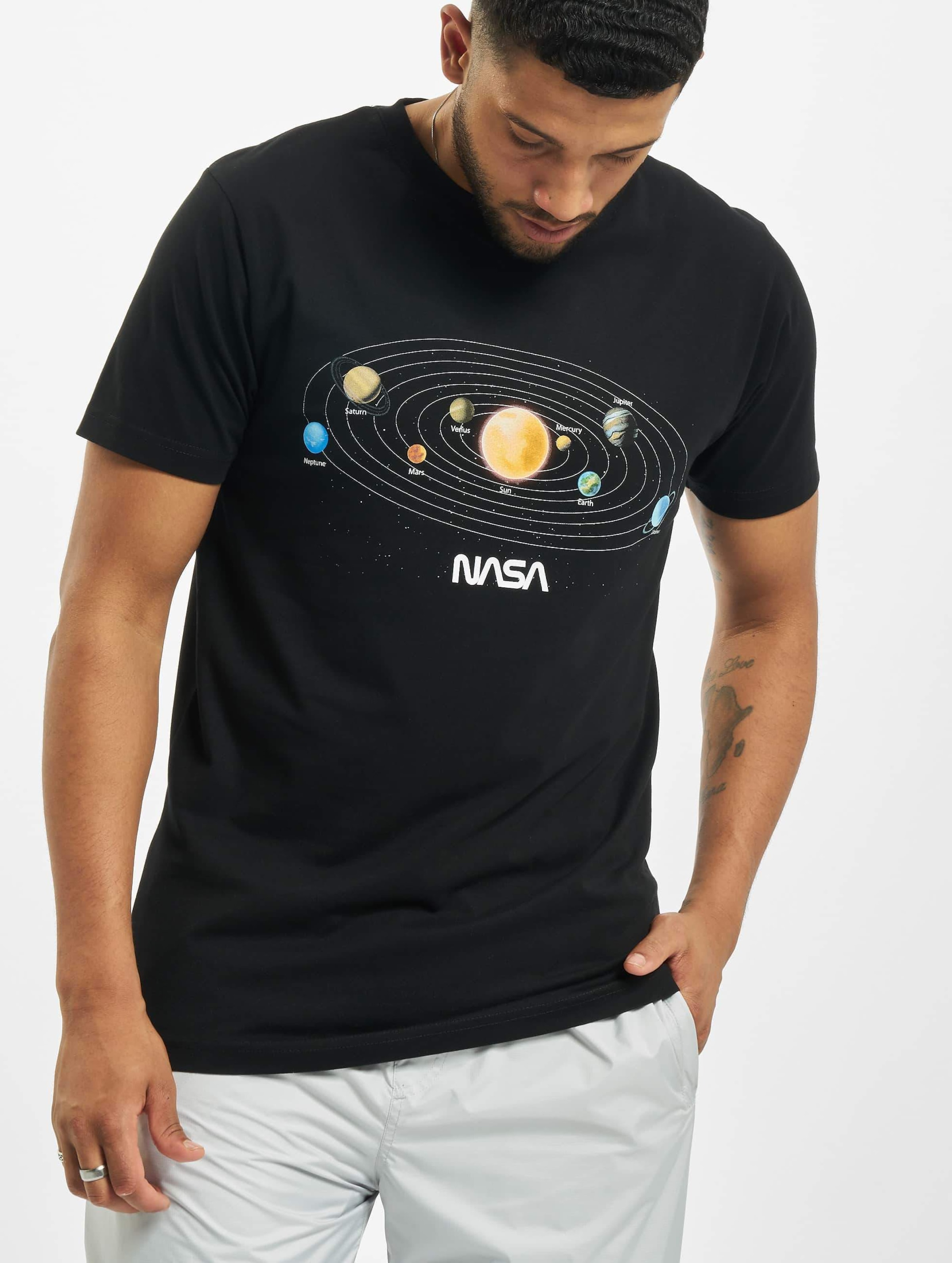 Mister Tee NASA Space