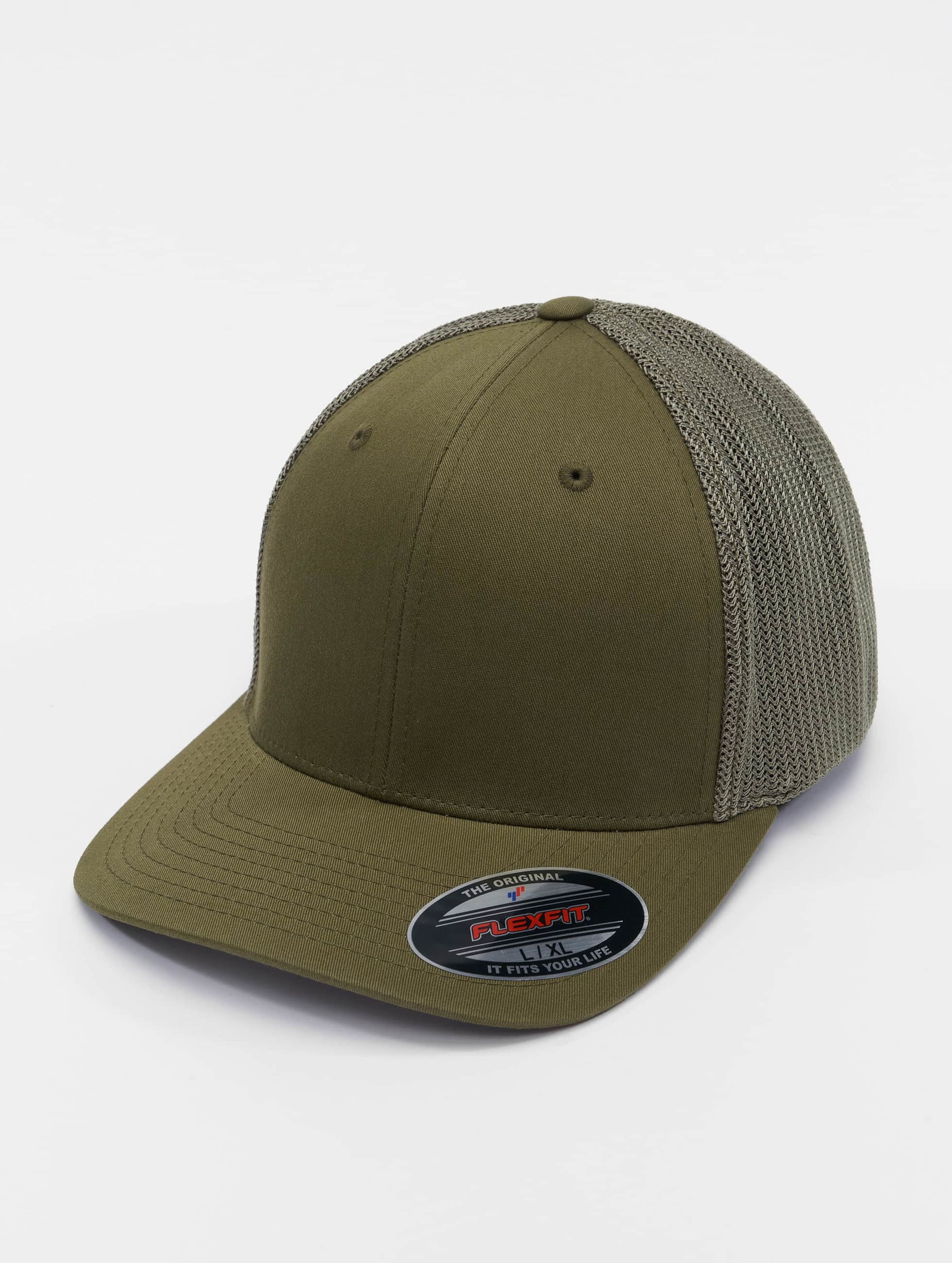 Flexfit Mesh Trucker