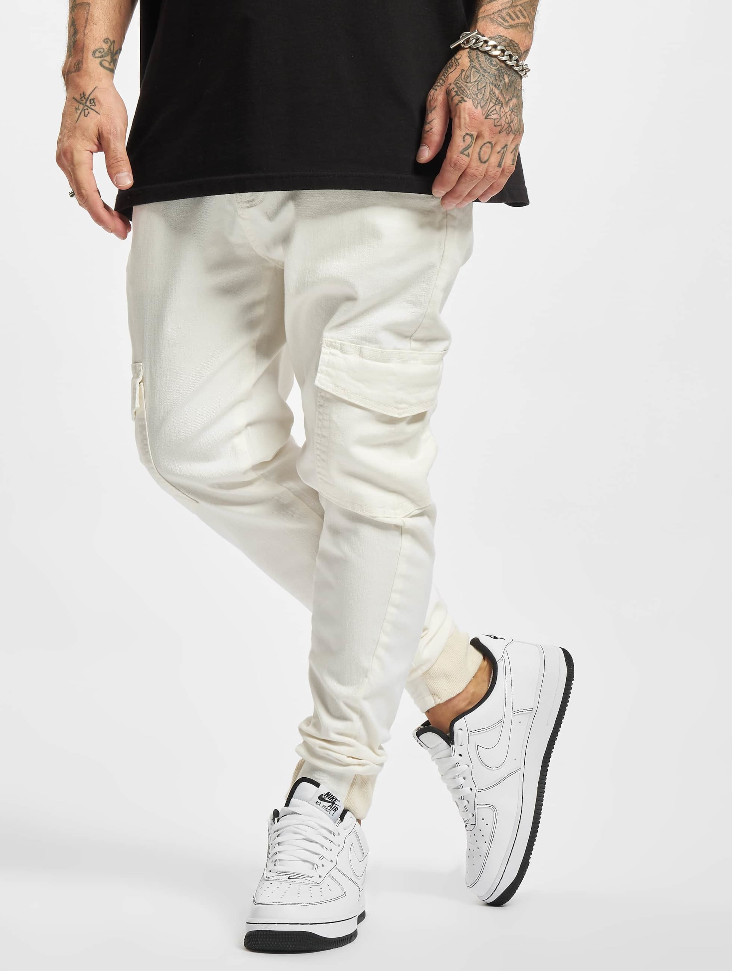 2Y Premium Basic Skinny Fit Cargo Jeans