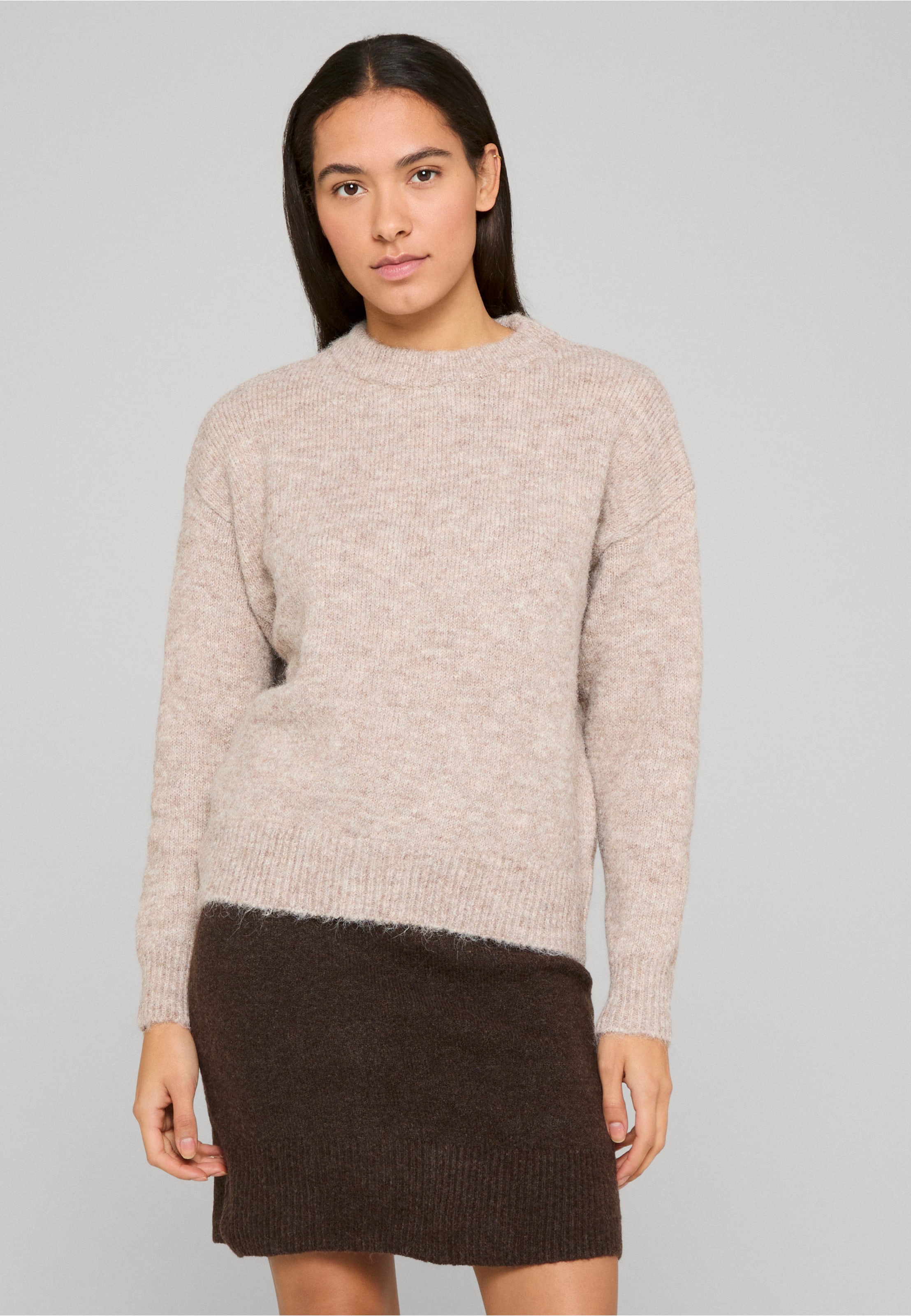 Estelou Soft touch knit crew