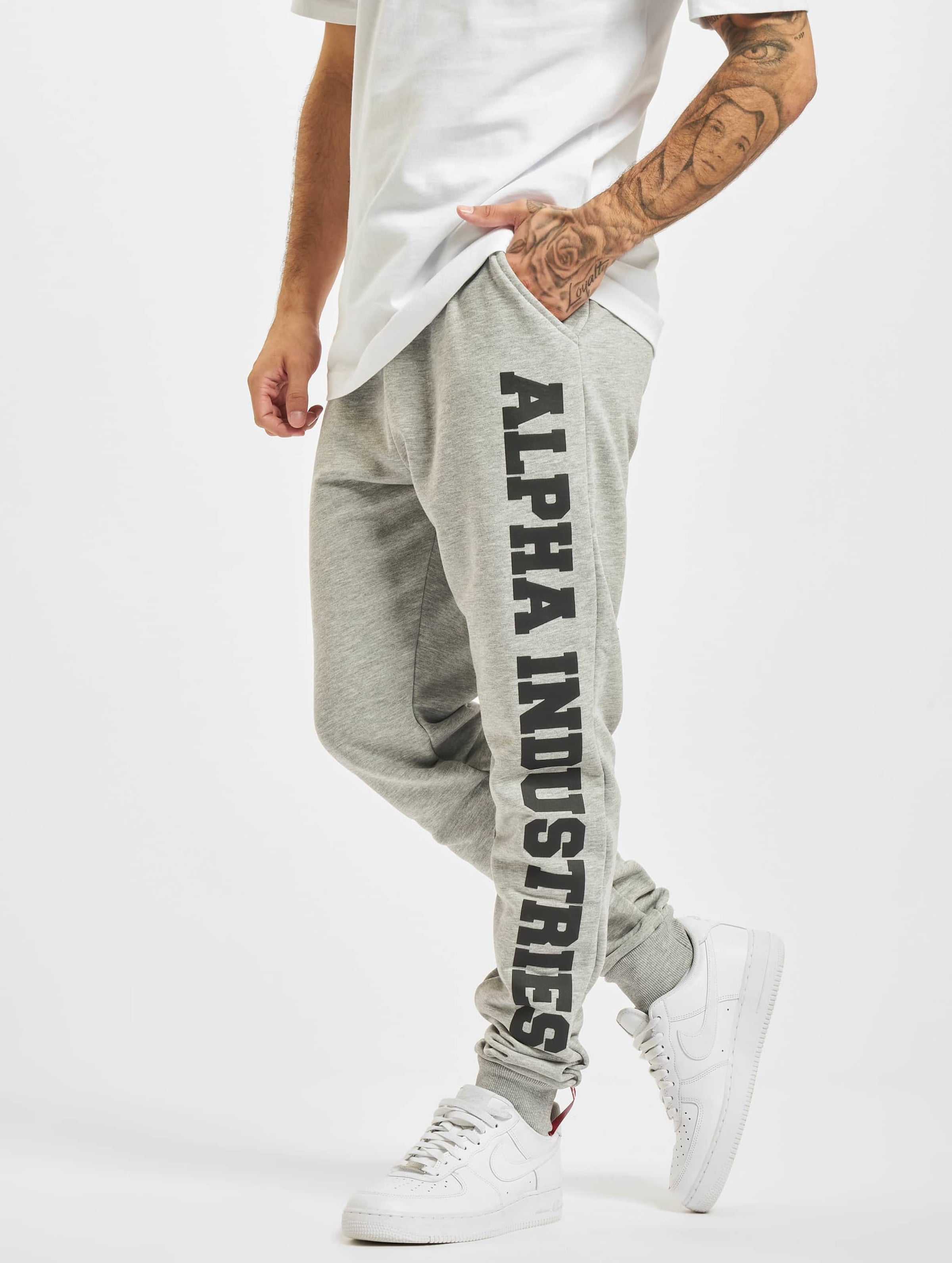 Alpha Industries Big Letters Jogginghose