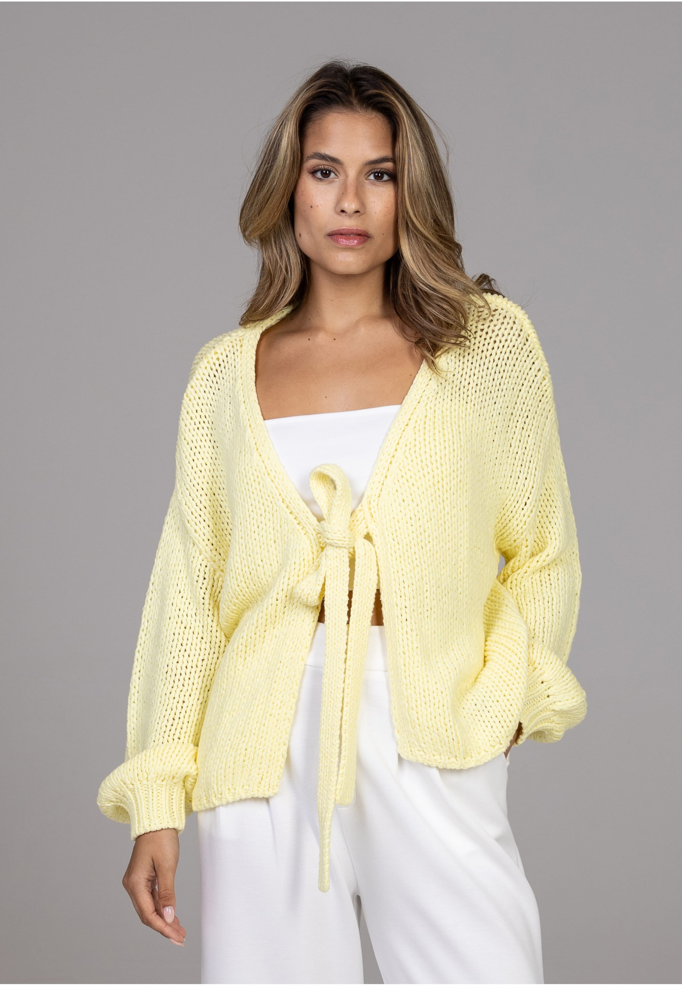 Estelou Cozy Cardigan