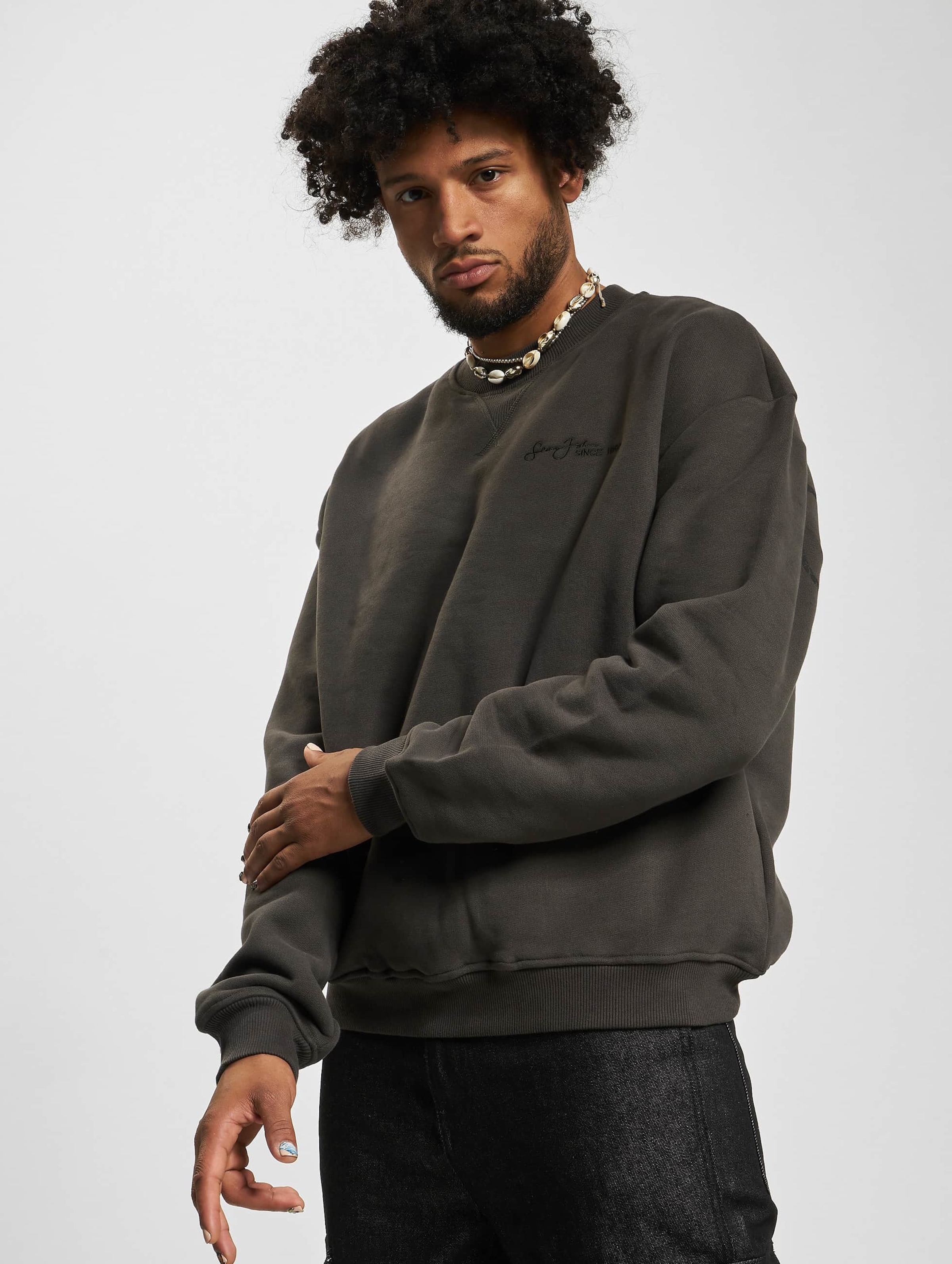 Sean John JM223-004-01 SJ Script Logo Backprint Peached Crew