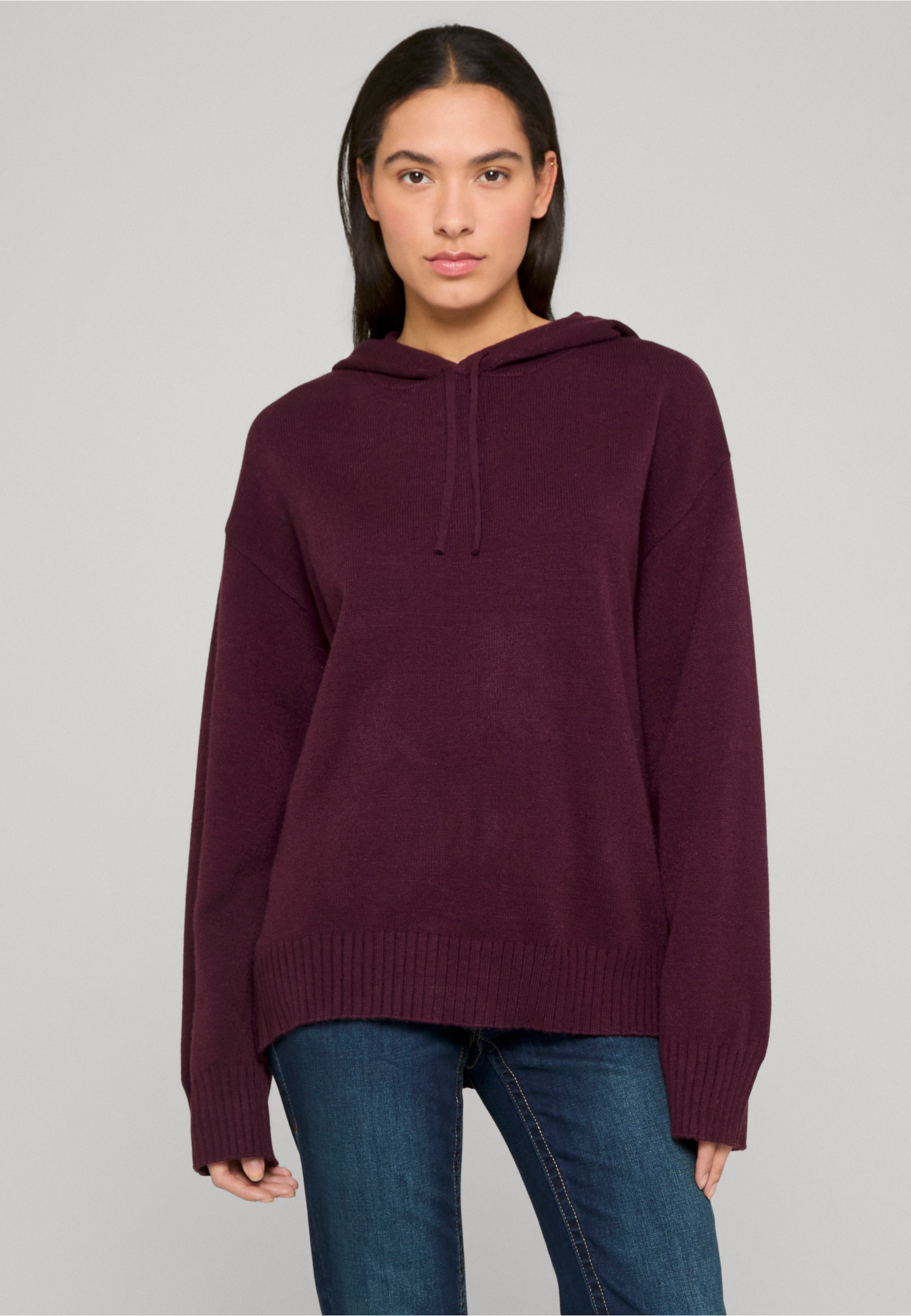 Estelou Soft touch knit hoodie