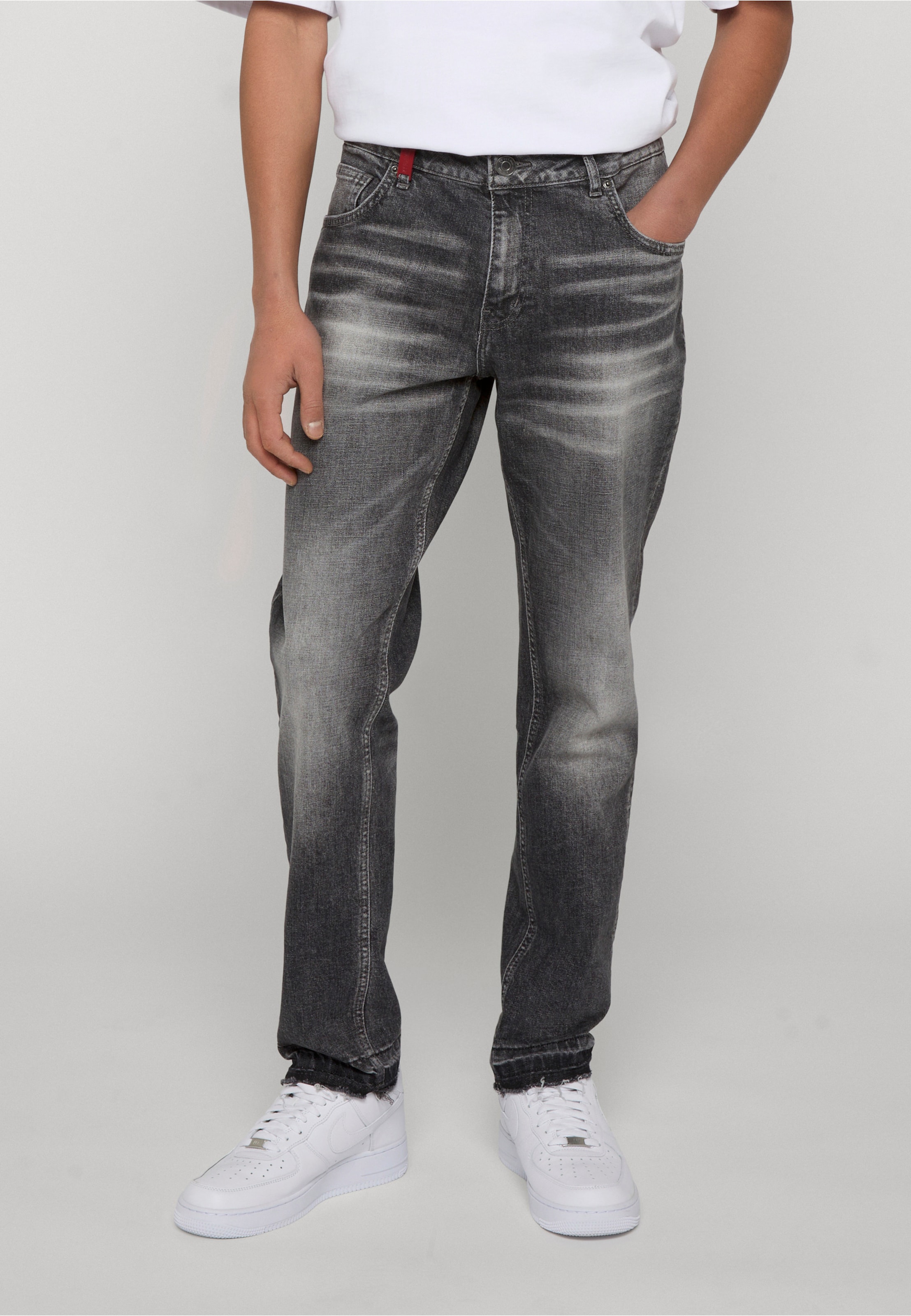 2Y Premium Eladio Open Hem Slim Fit Jeans