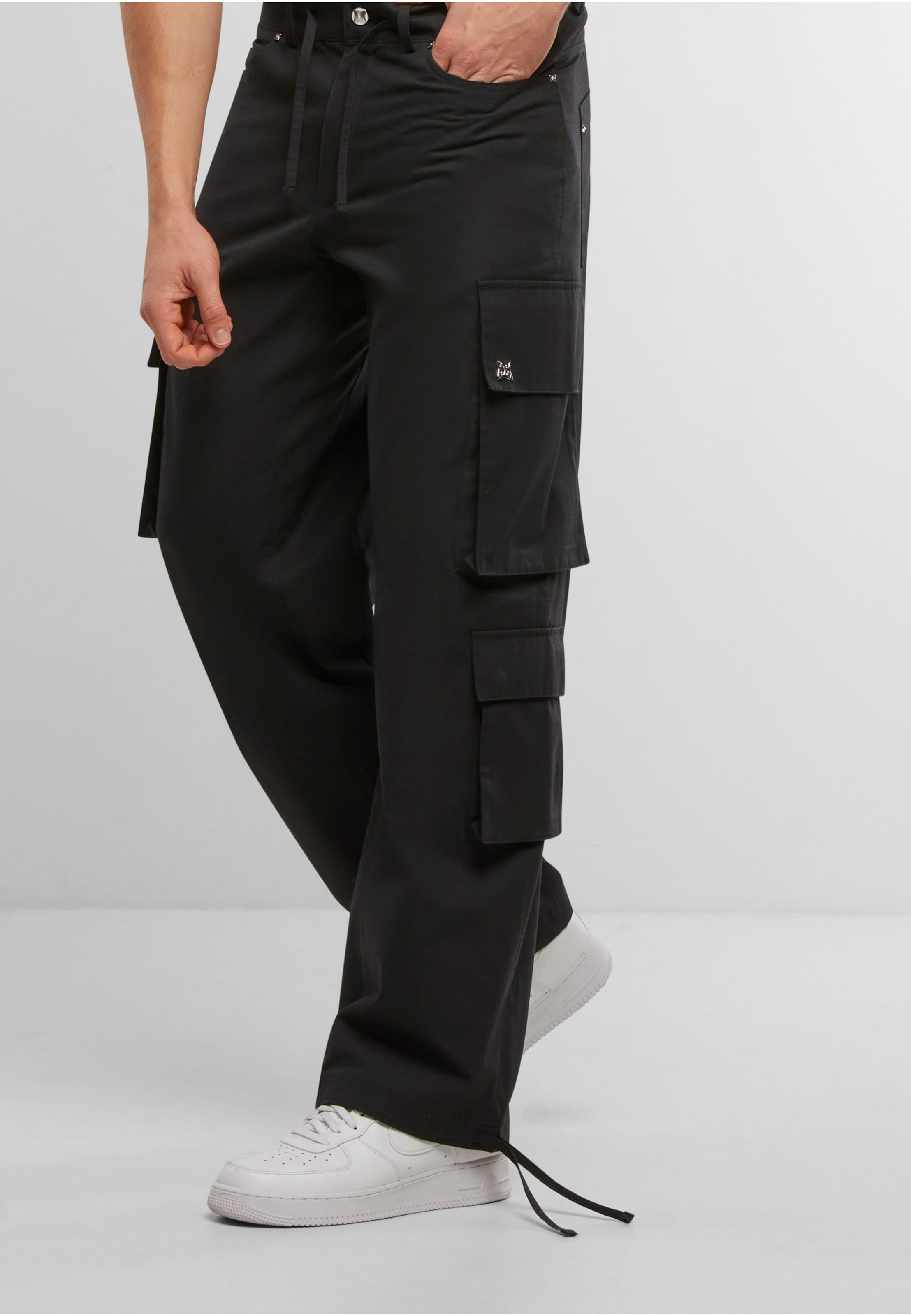 PEQUS Island Defender Cargo