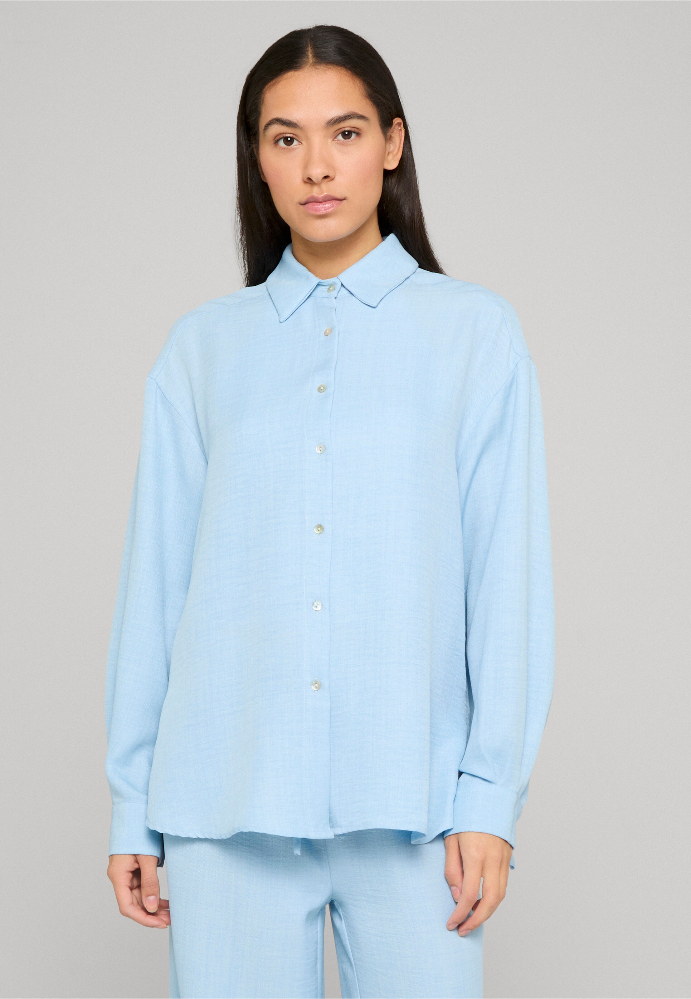 Estelou Light Shirt