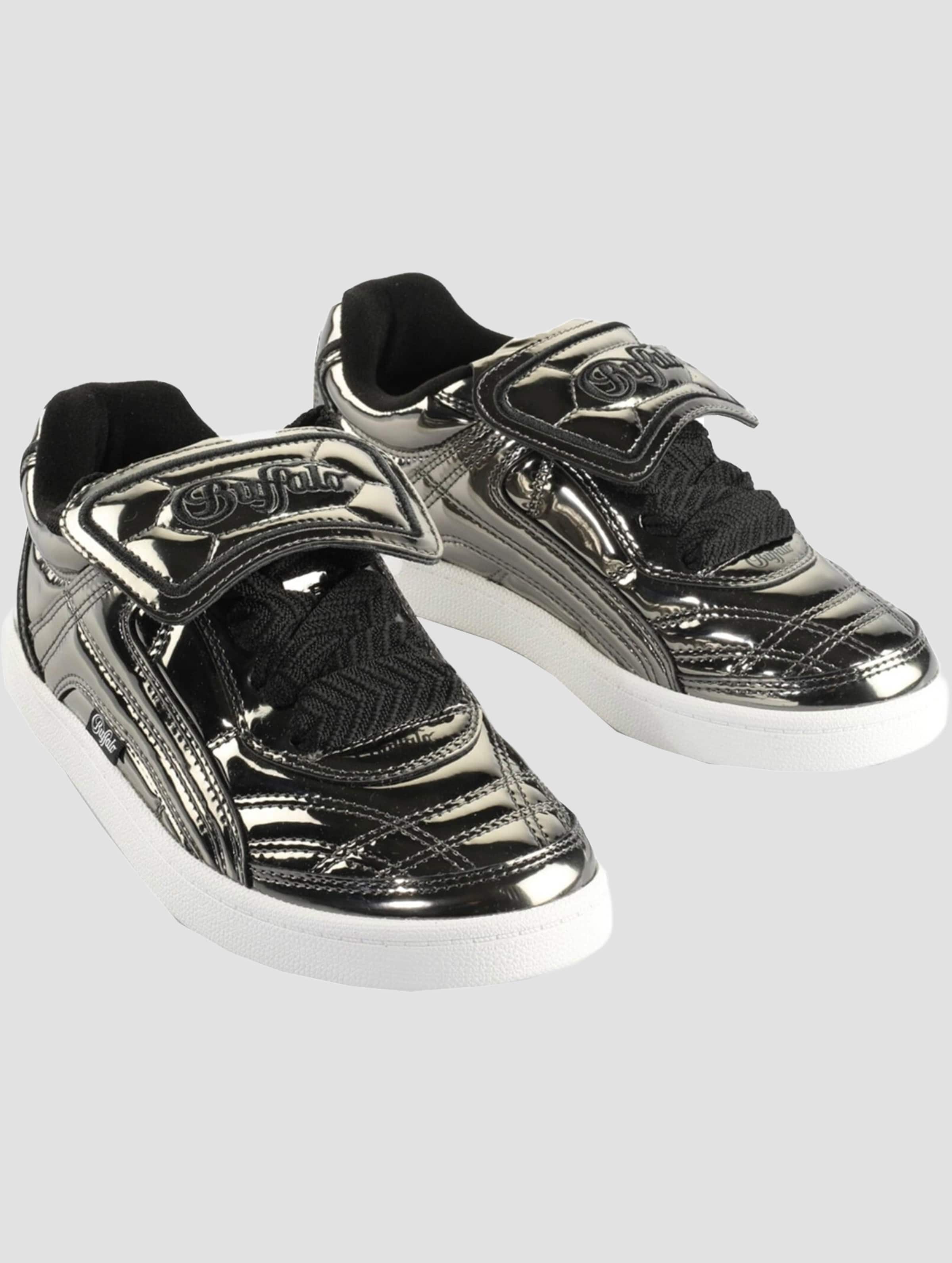 Buffalo Liberty Soccer Vegan Patent Sneaker