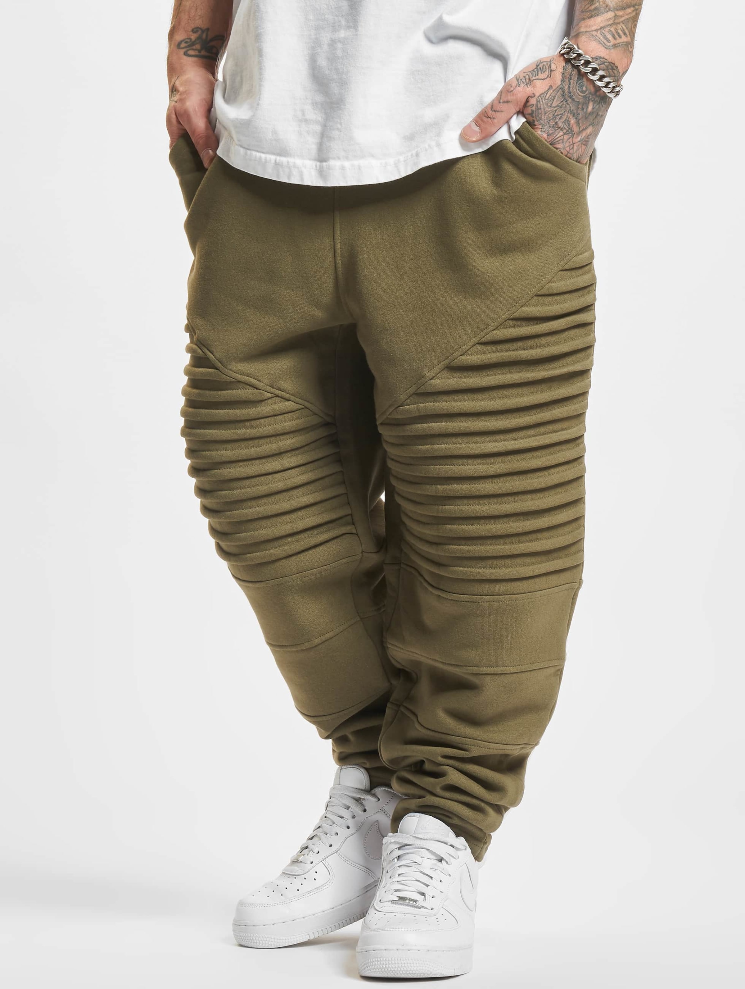 Urban Classics Pleat Sweatpants