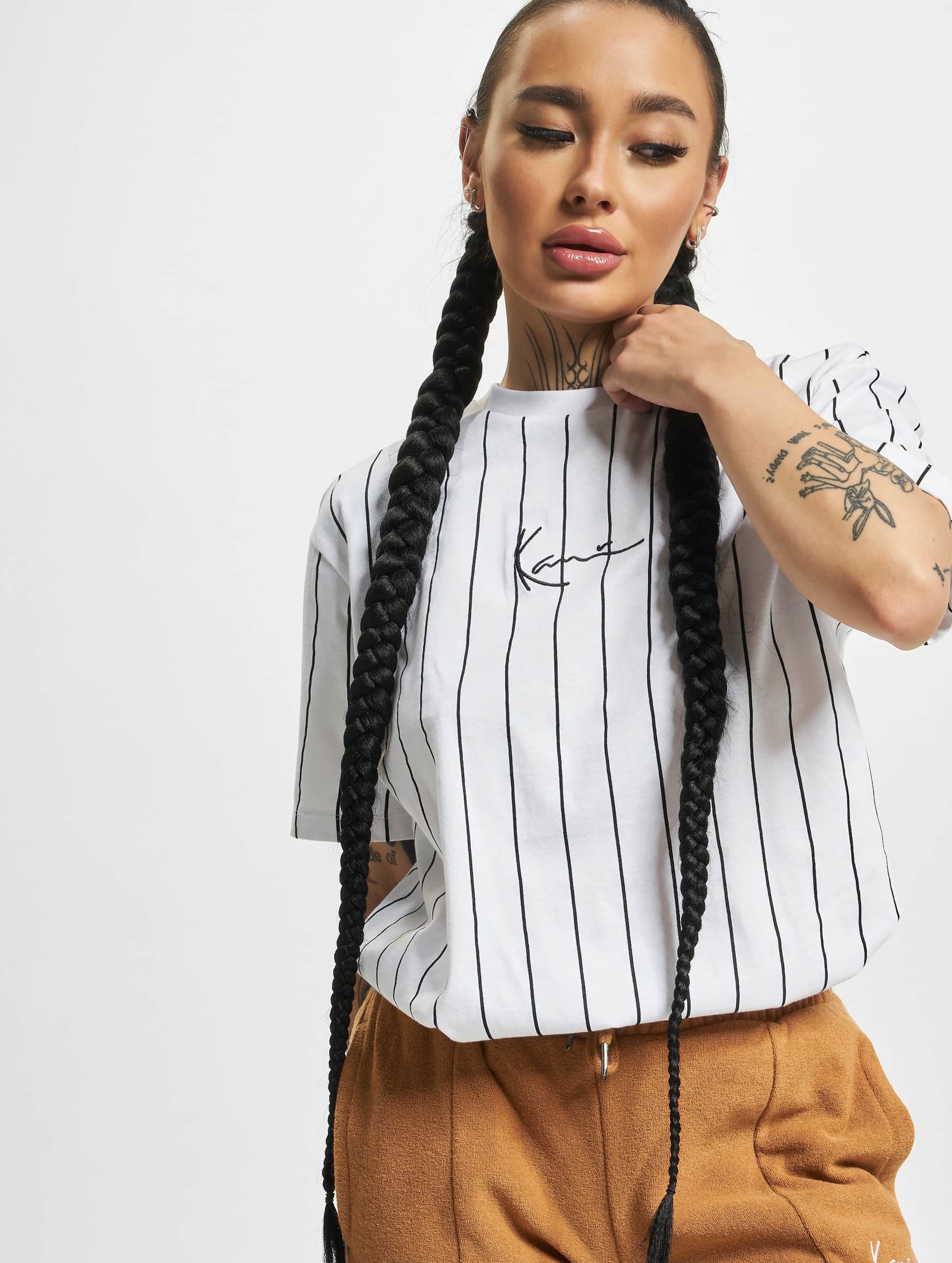 Karl Kani Small Signature Essential Pinstripe OS Tee