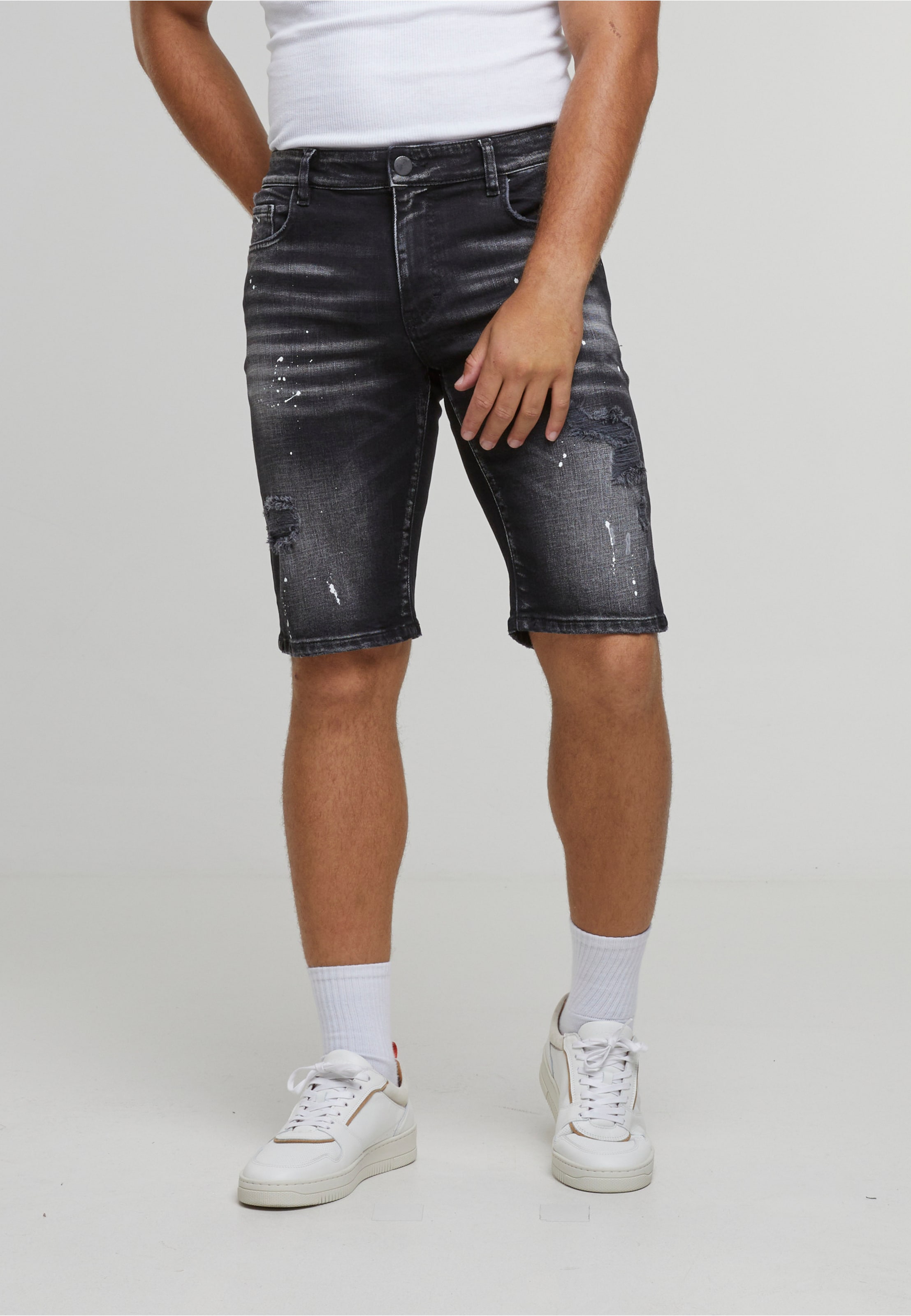 2Y Premium Victor Ripped Slim Fit Short