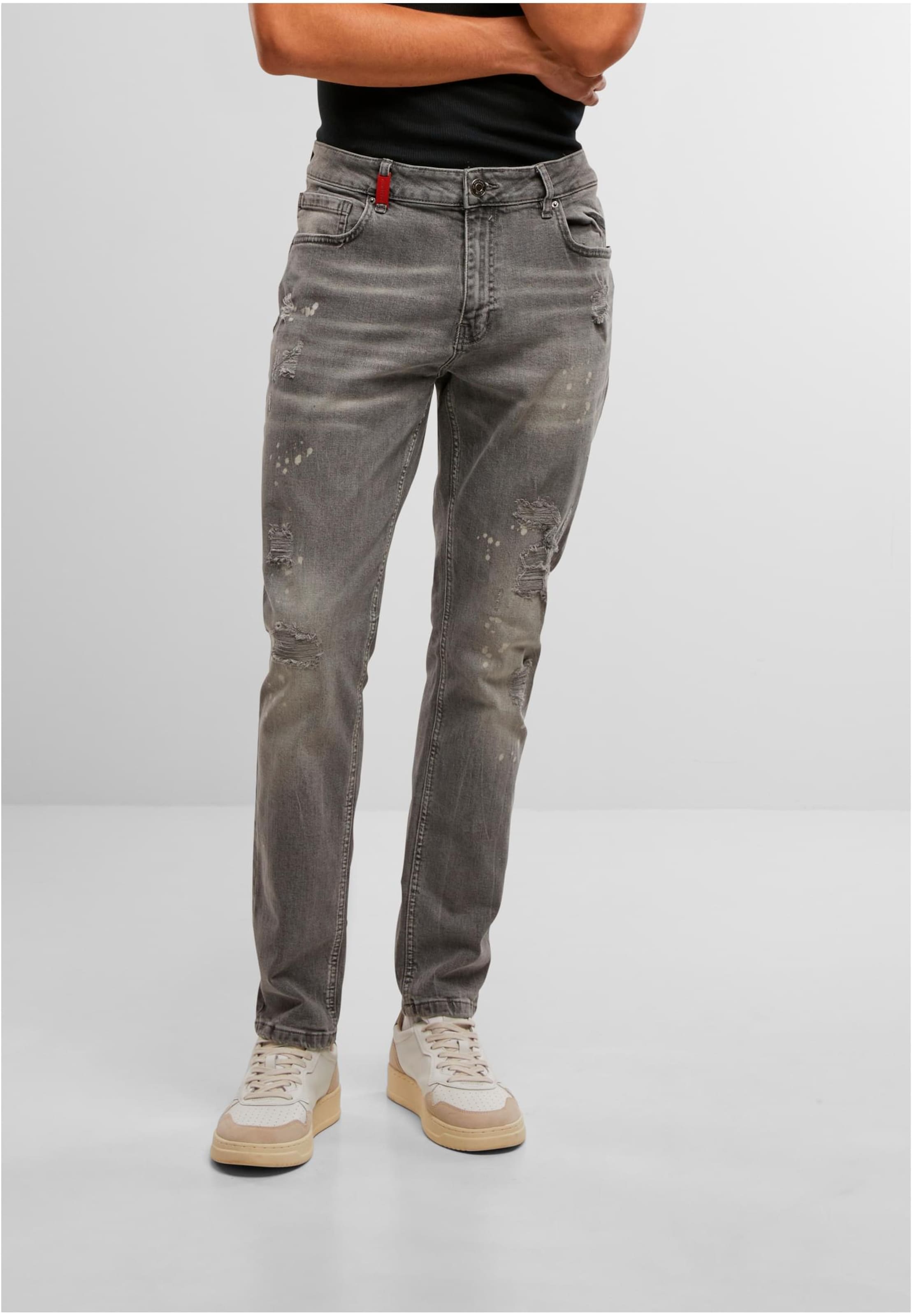 2Y Premium EMILIO RIPPED SLIM FIT JEANS