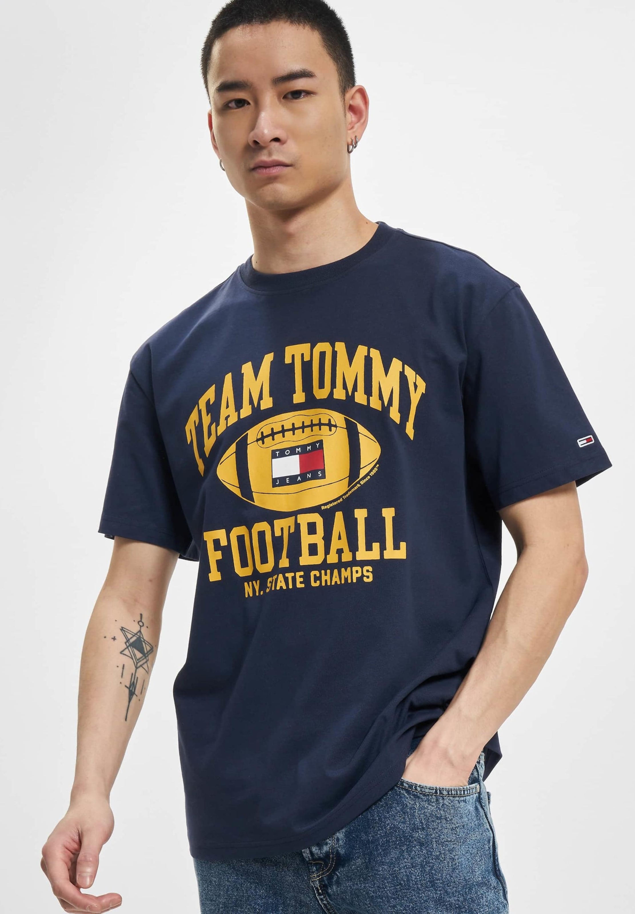 Tommy Jeans Clsc Football Vintage