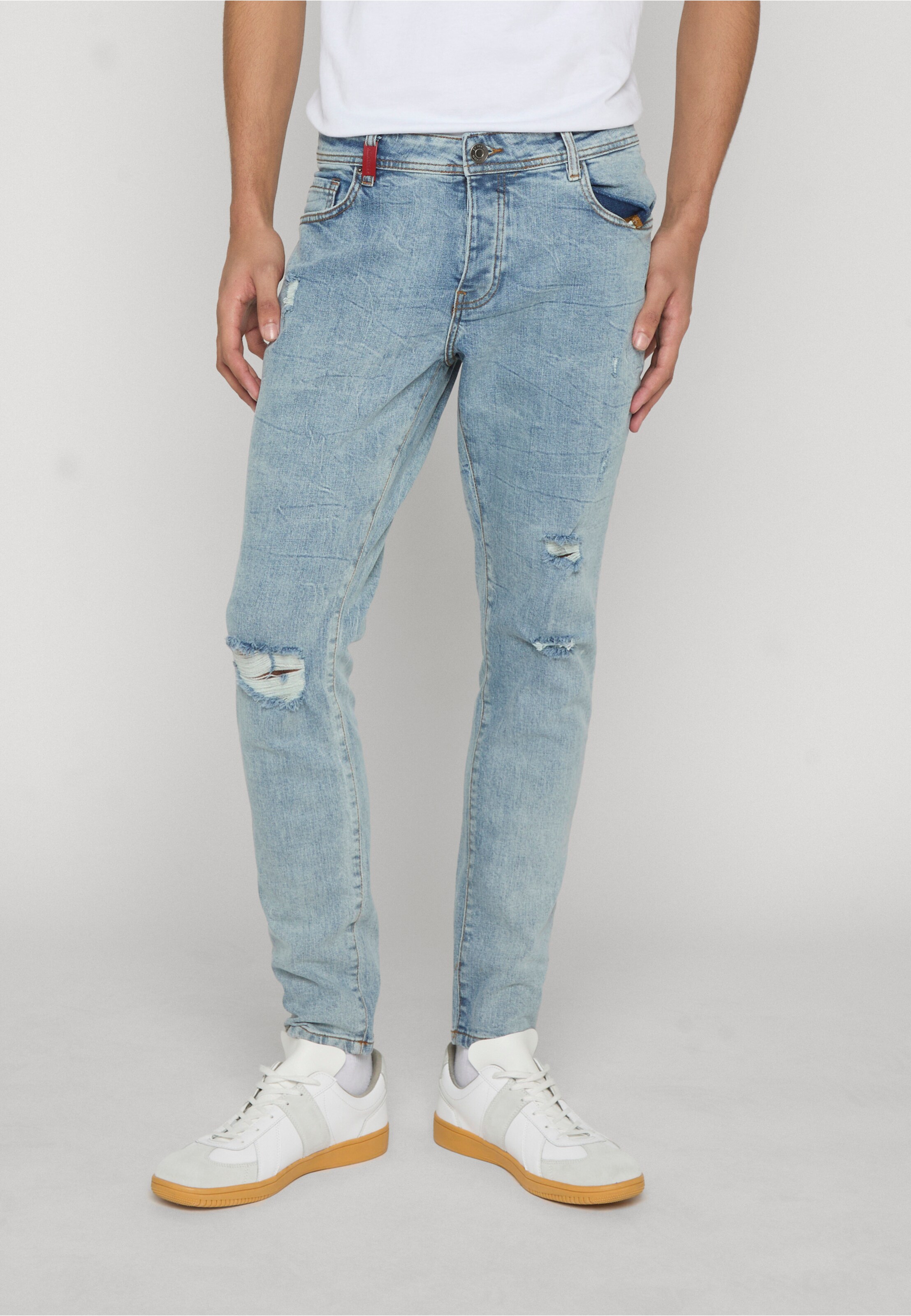 2Y Premium Destroyed Slim Fit Denim