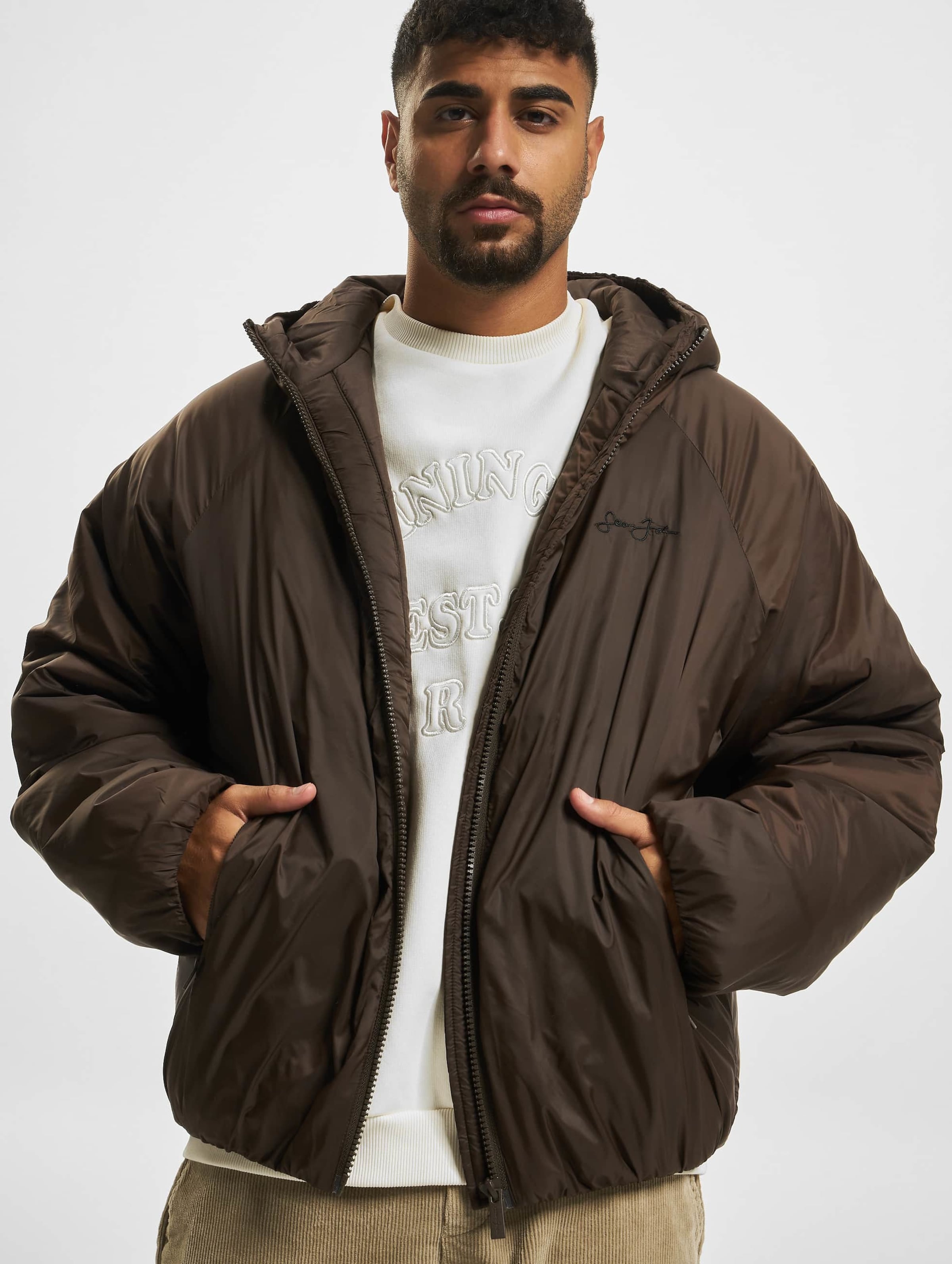 Sean John JM224-017-02 Script Logo Round Padded Jacket
