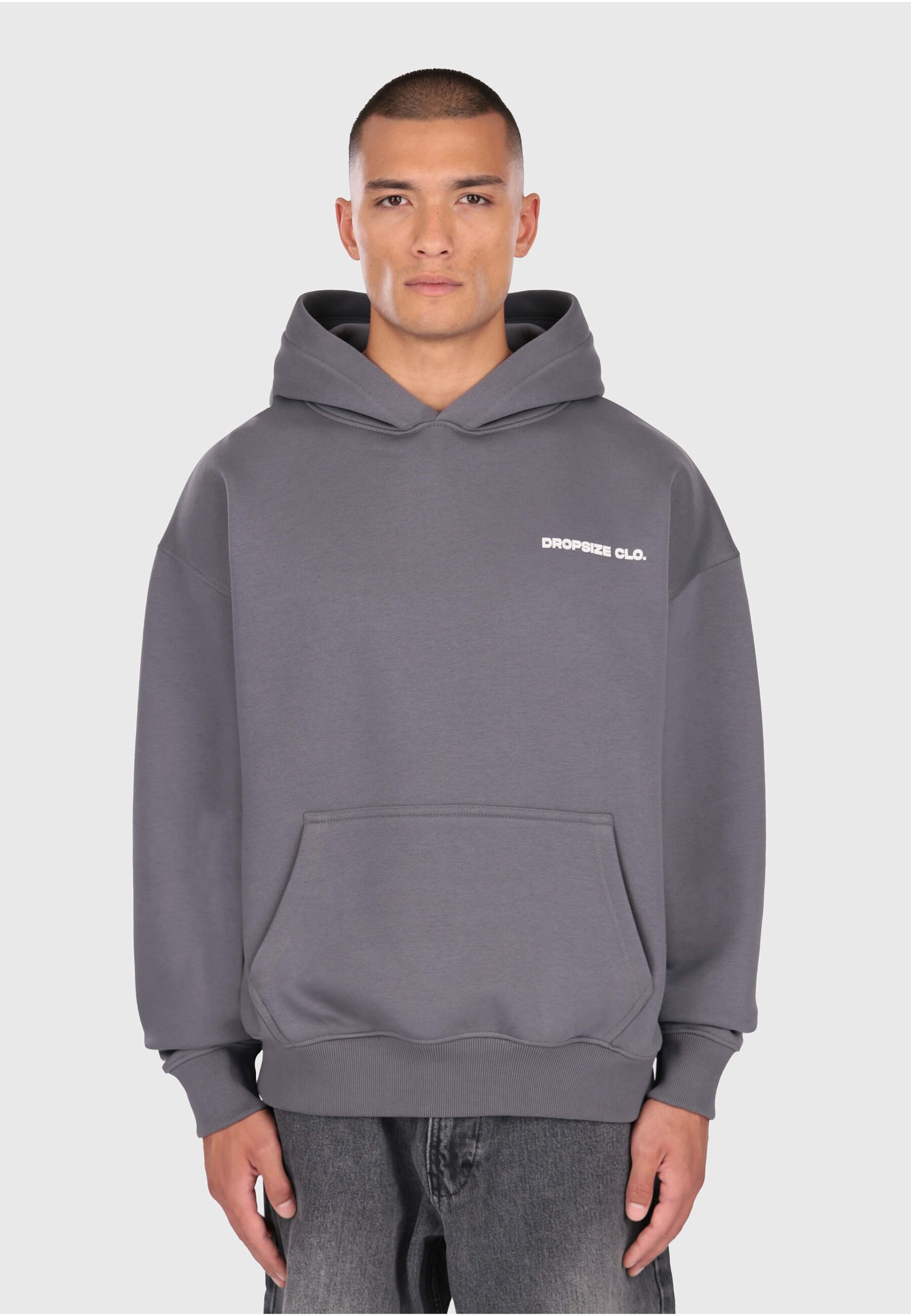 Dropsize GLOBAL MOVEMENT HOODIE
