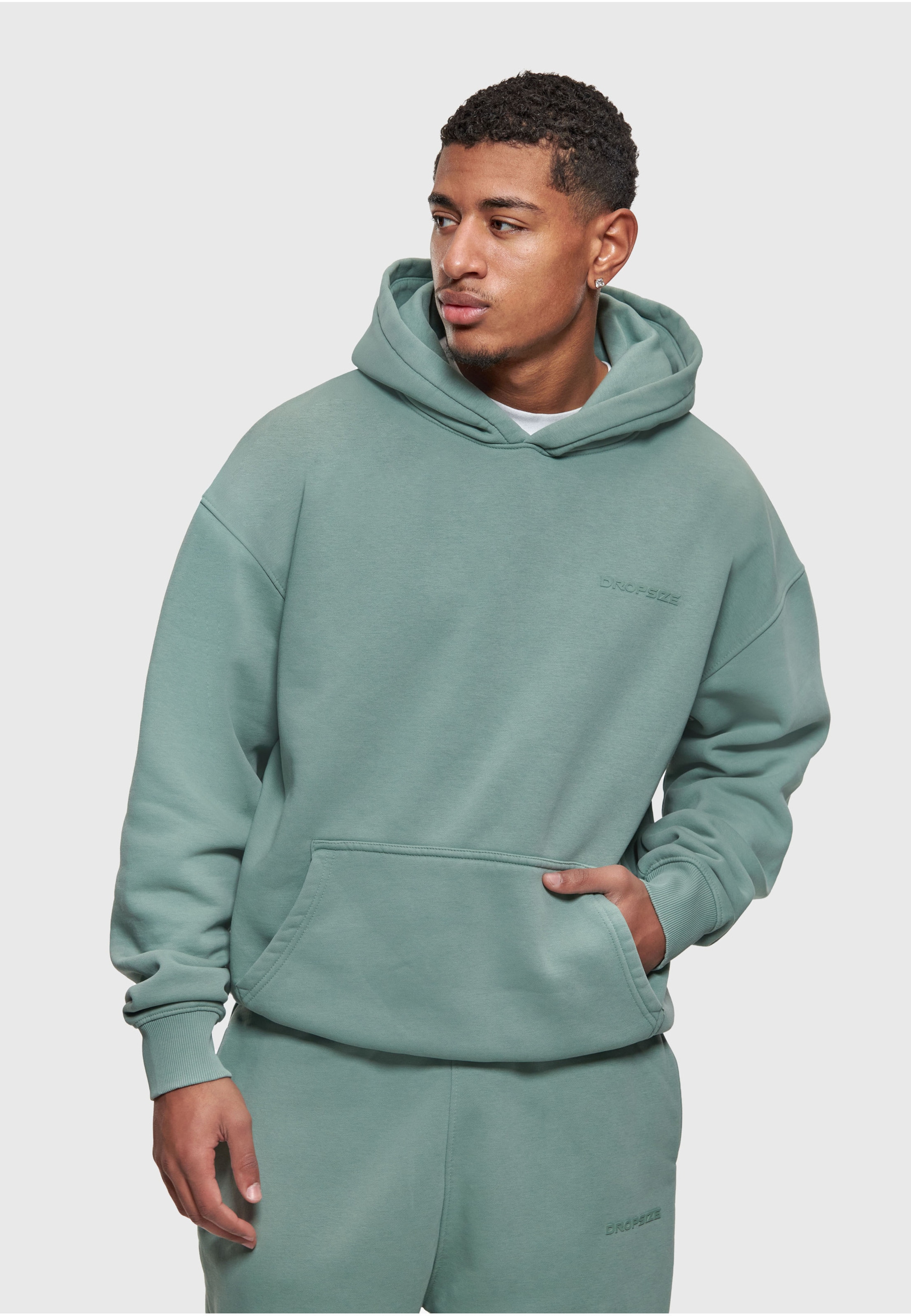 Dropsize BASIC HOODIES