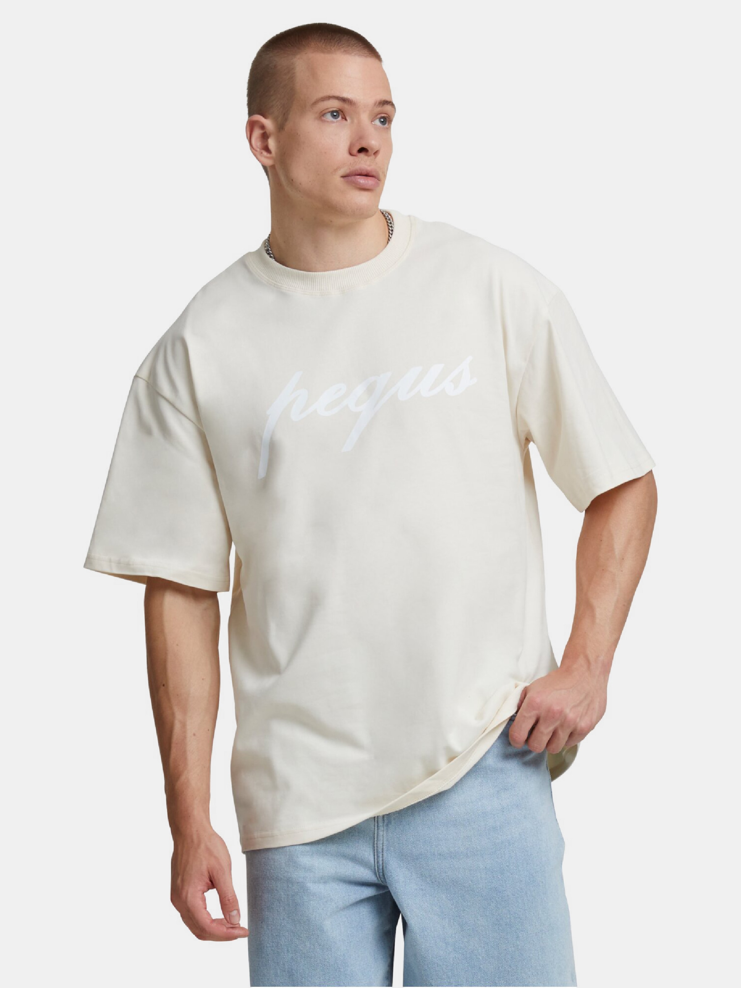 PEQUS Front Logo T-Shirt
