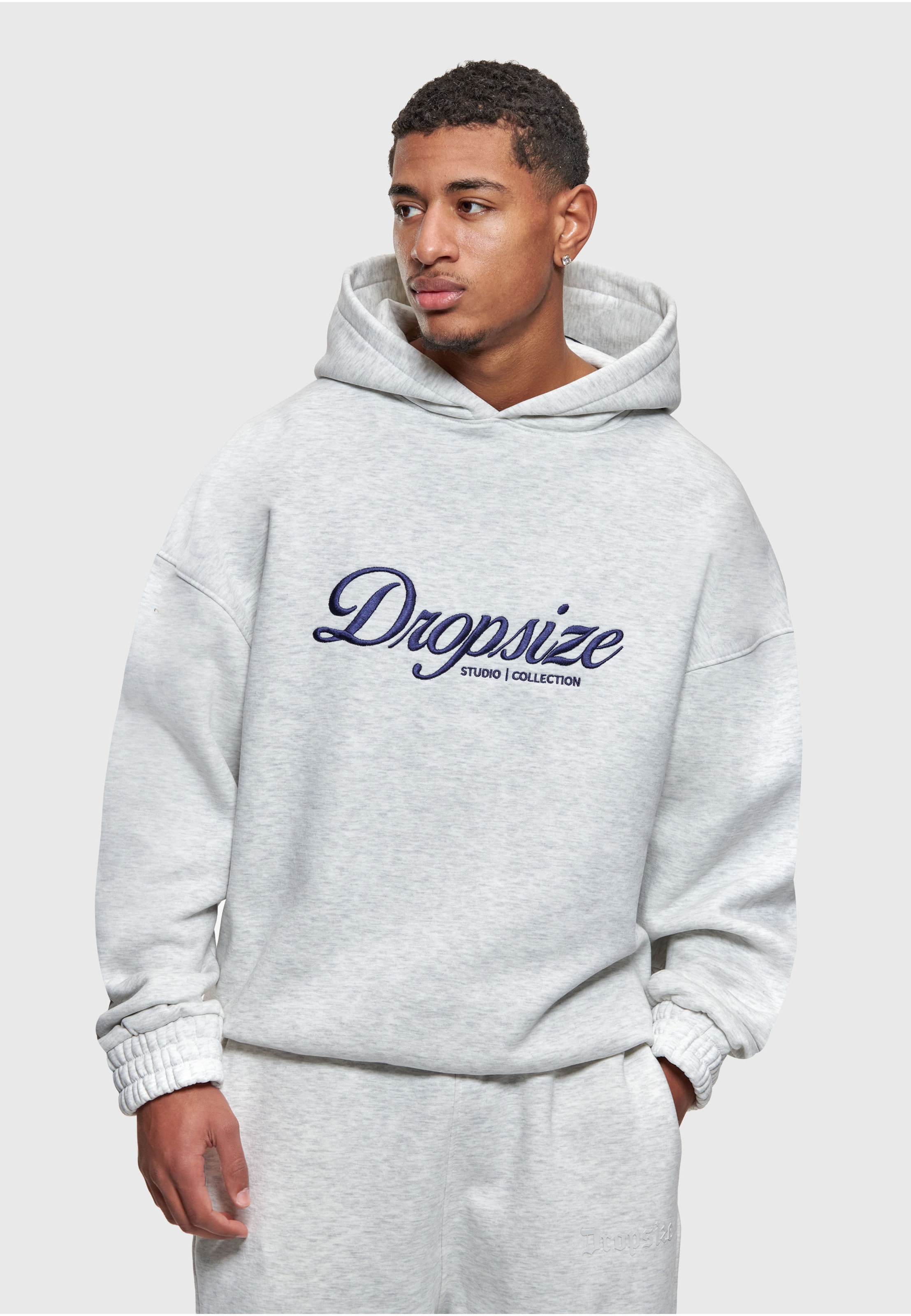 Dropsize EXCLUSIVE EMBROIDERY BOMBER HOODIE