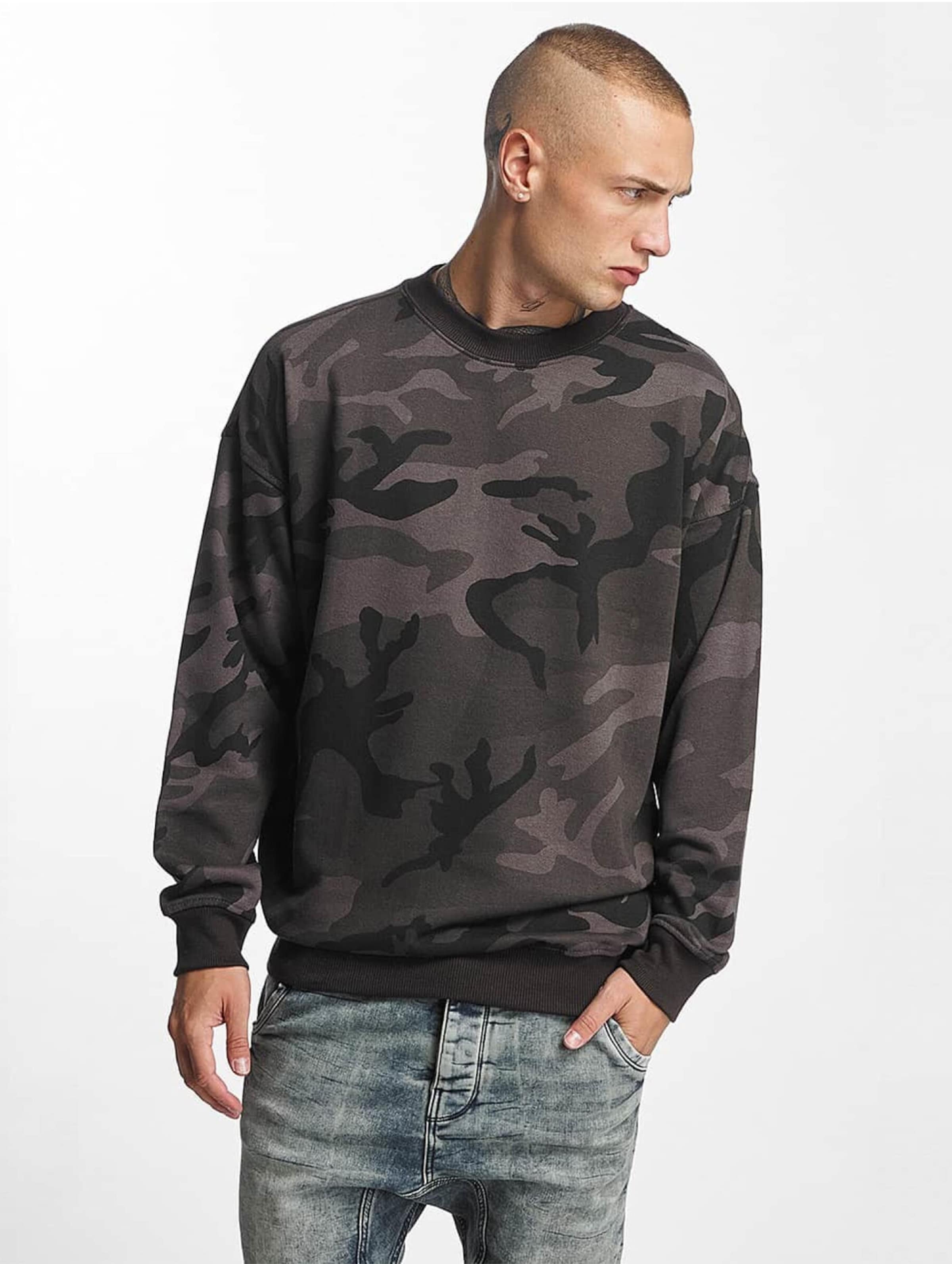 Urban Classics Camo Crewneck