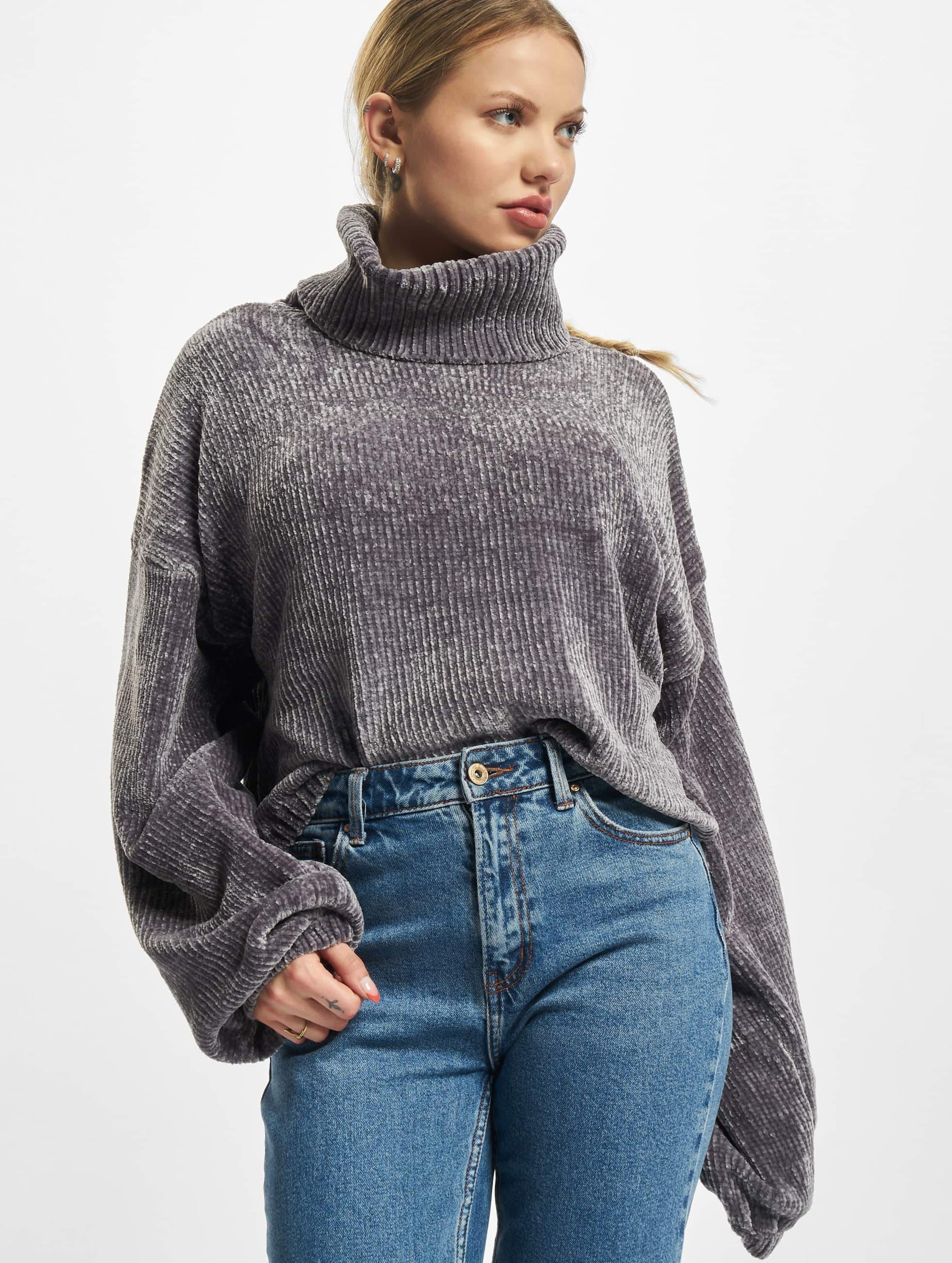 Urban Classics Ladies Short Chenille Turtleneck Sweater